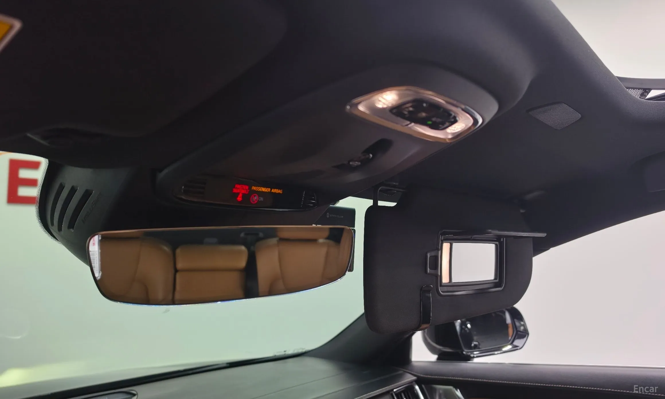 Volvo S90 превью 19