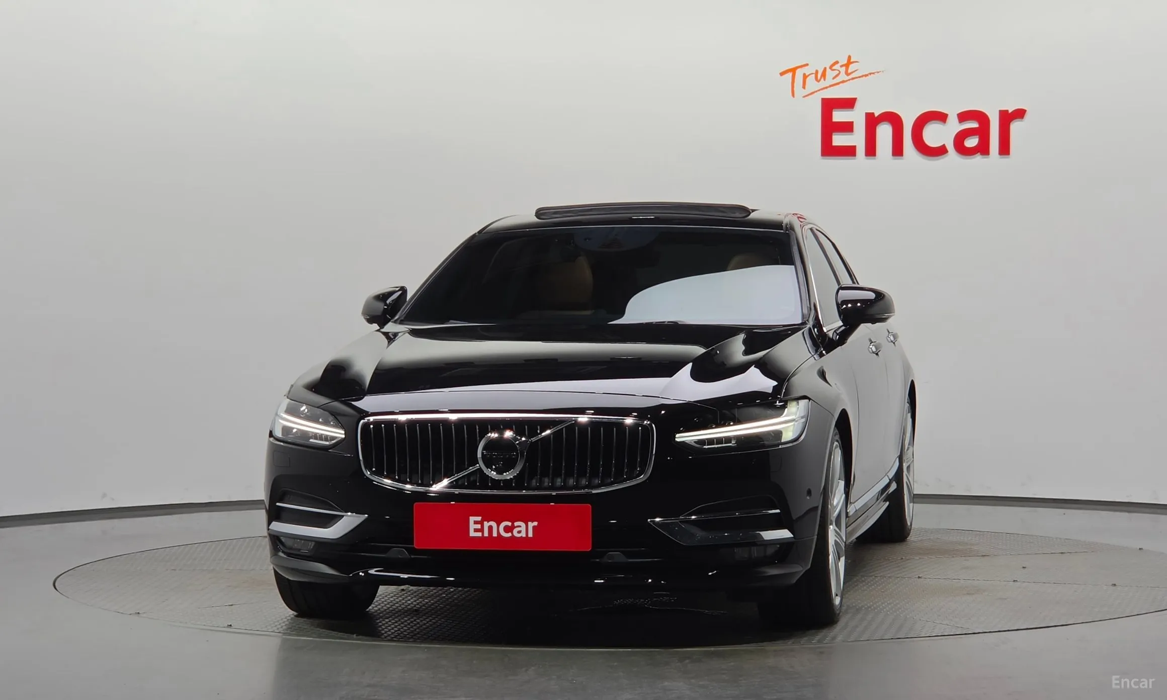 Volvo S90 превью 3