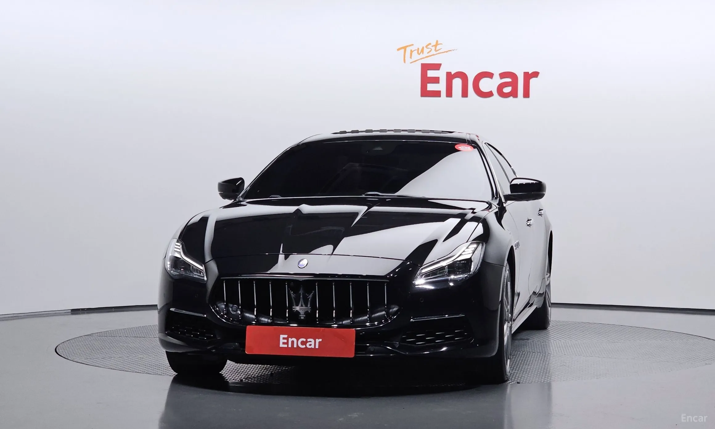 Maserati Quattroporte превью 3
