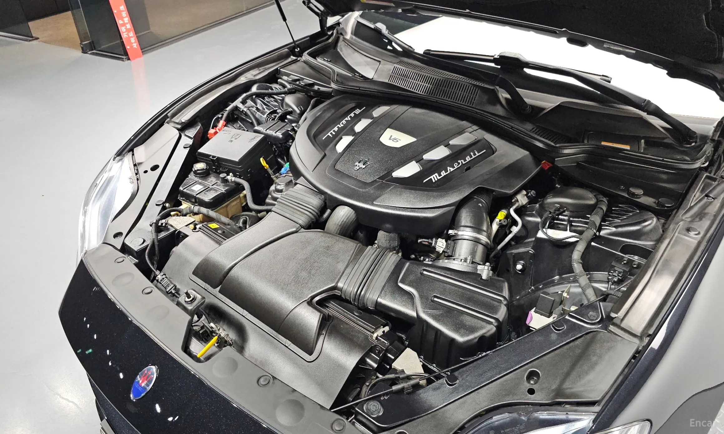 Maserati Quattroporte превью 6