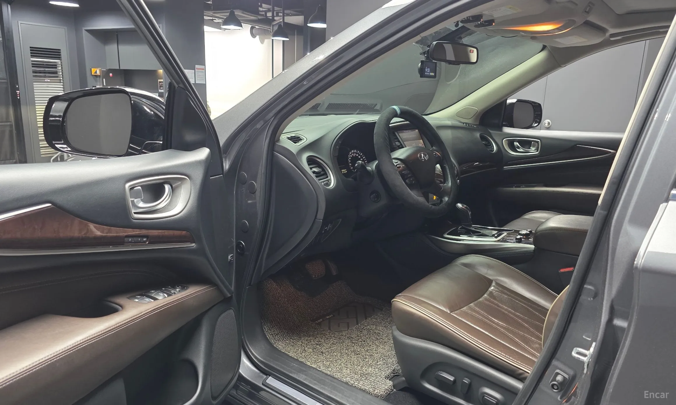 Infiniti QX60 превью 10