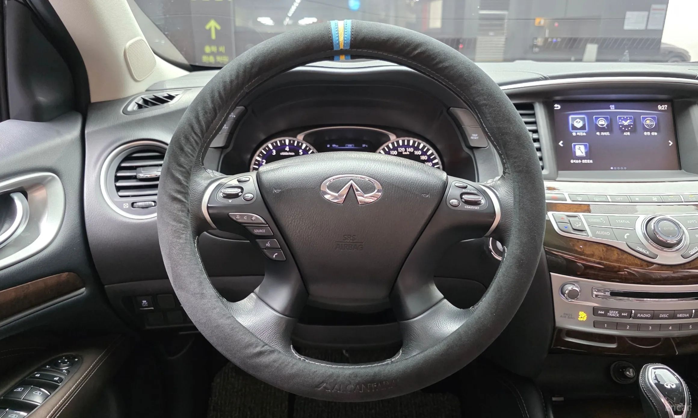 Infiniti QX60 превью 13