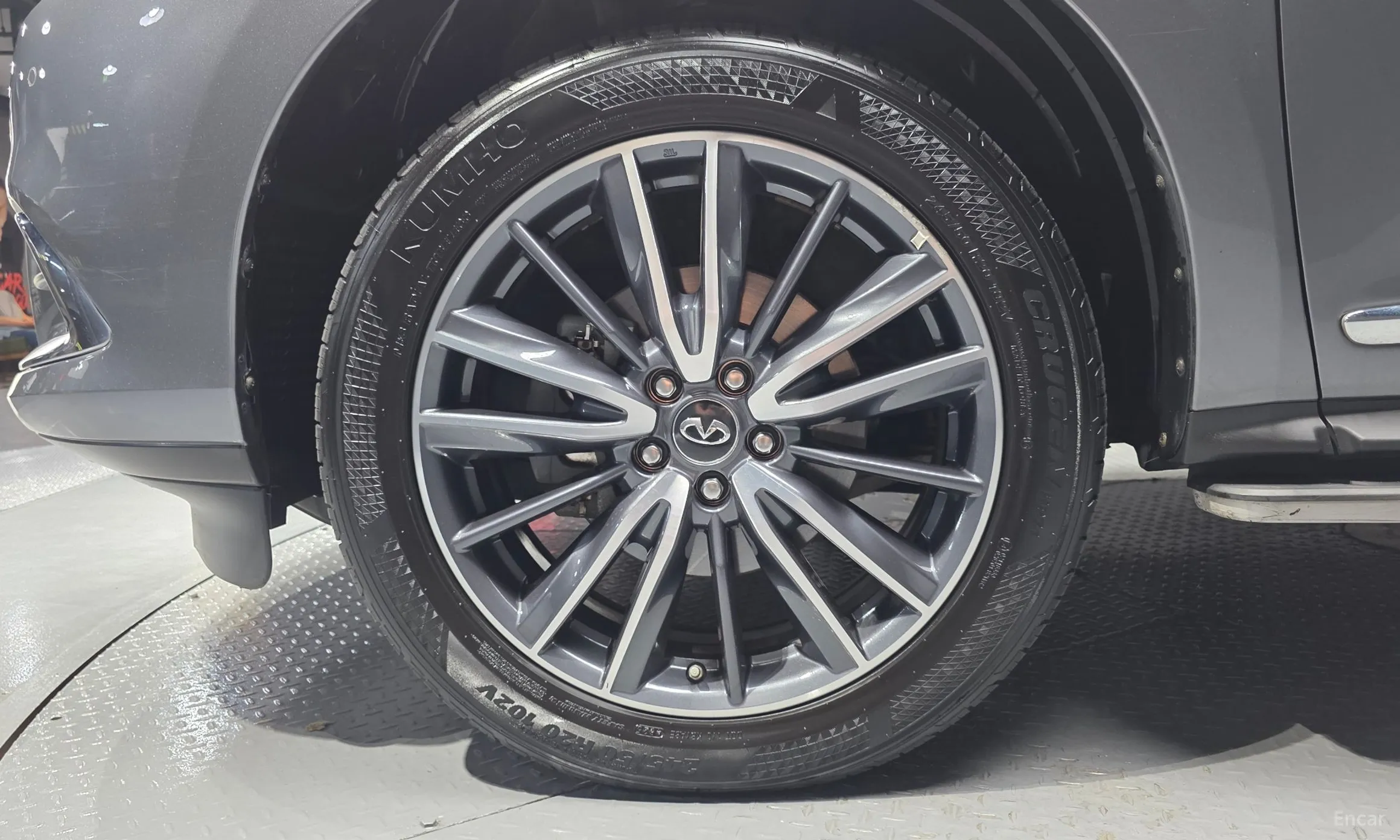 Infiniti QX60 превью 5
