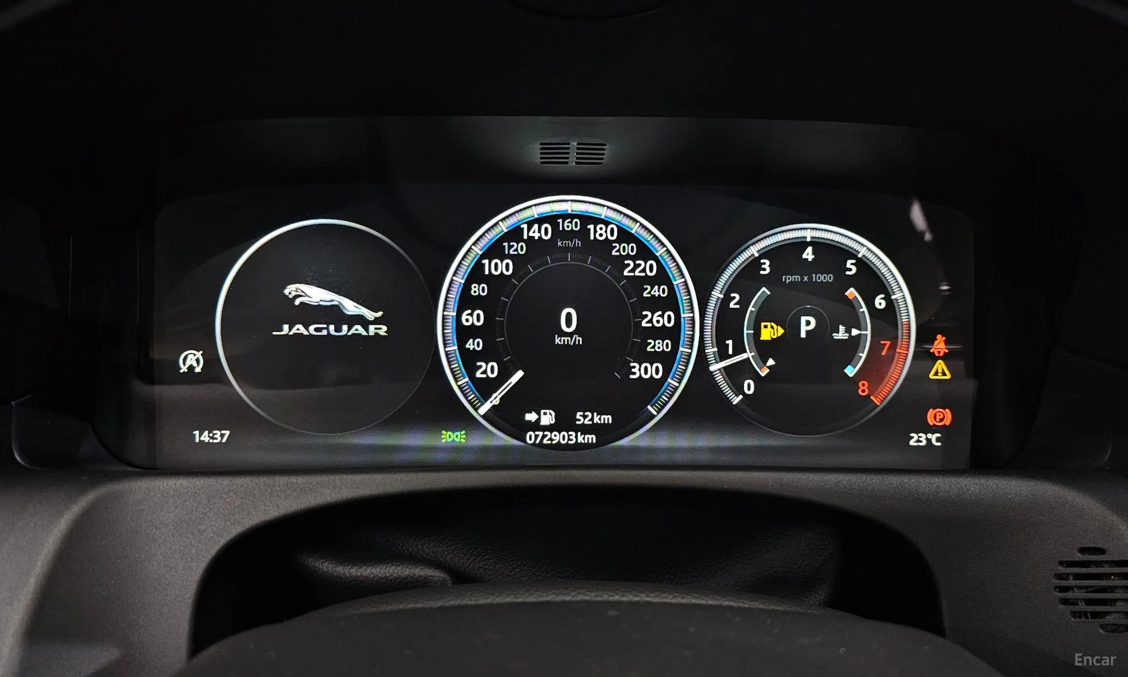 Jaguar XF (x260) превью 8
