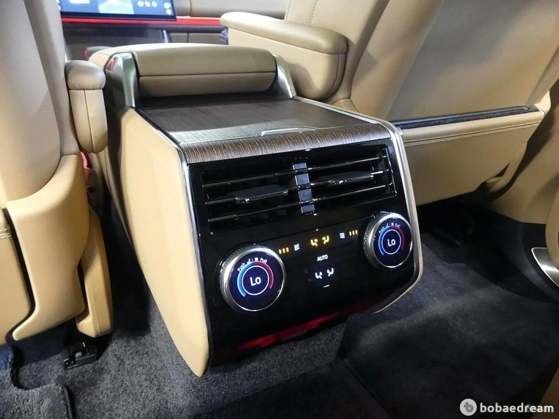 Land Rover Range Rover 5th Generation превью 17