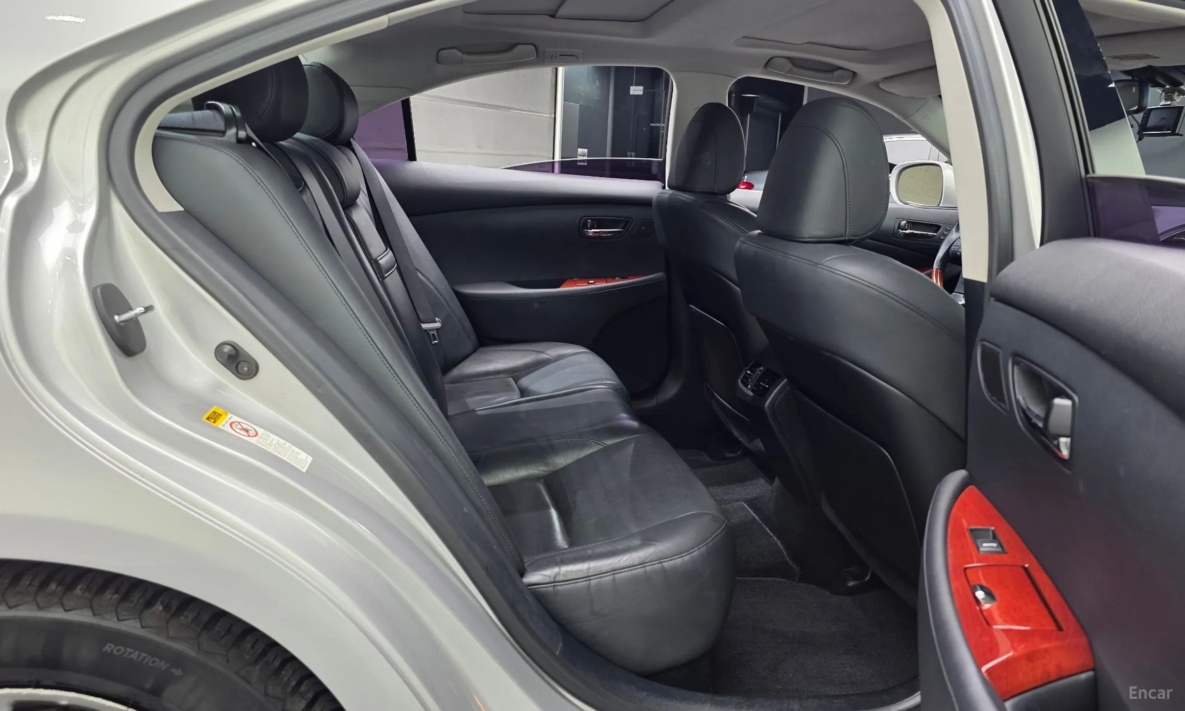 Lexus ES350 превью 12