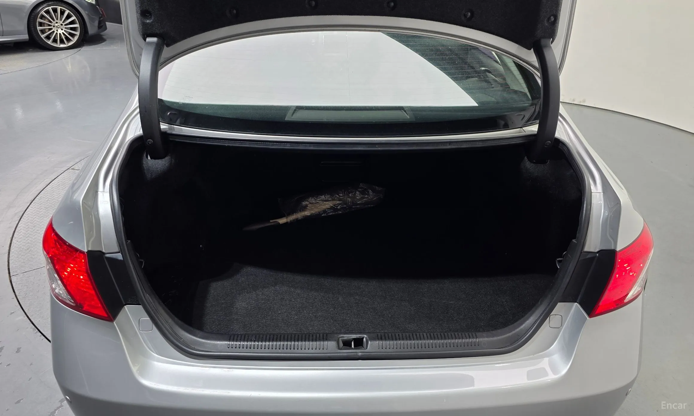 Lexus ES350 превью 20