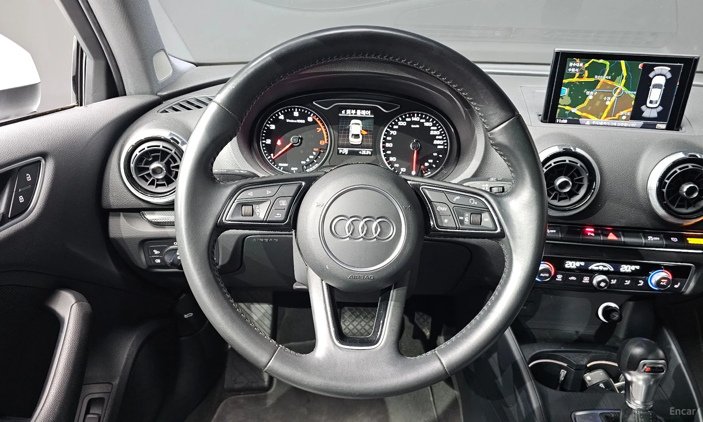 Audi New A3 превью 13