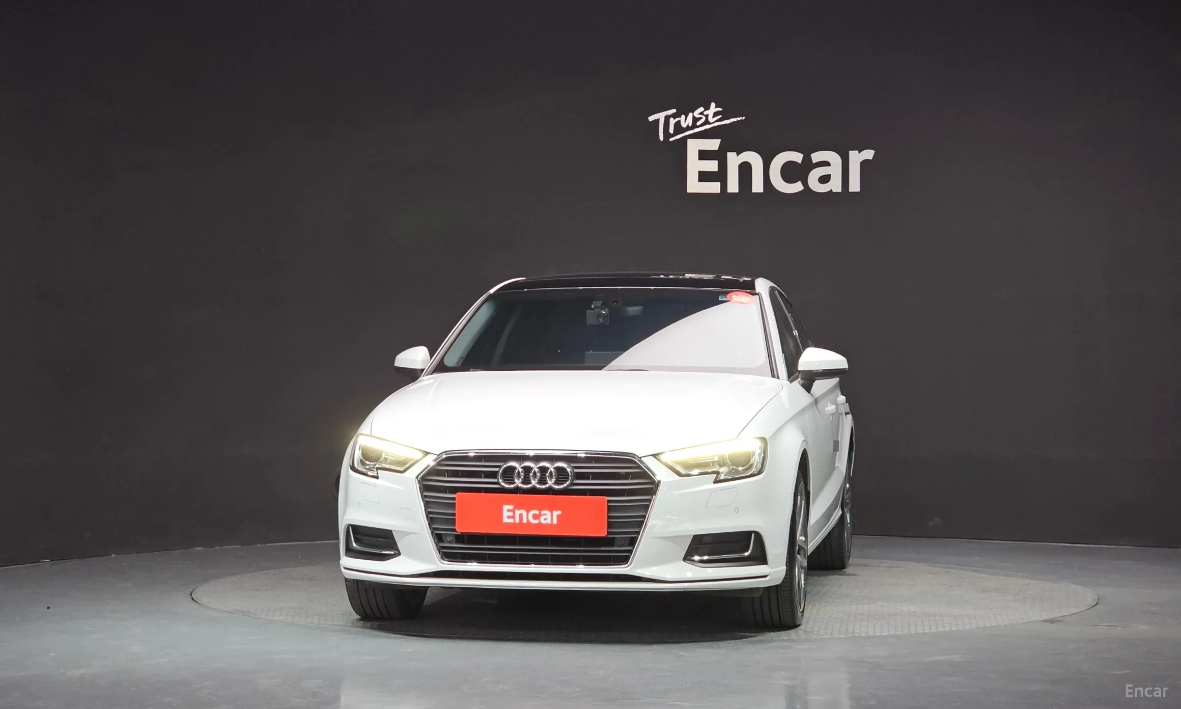 Audi New A3 превью 3
