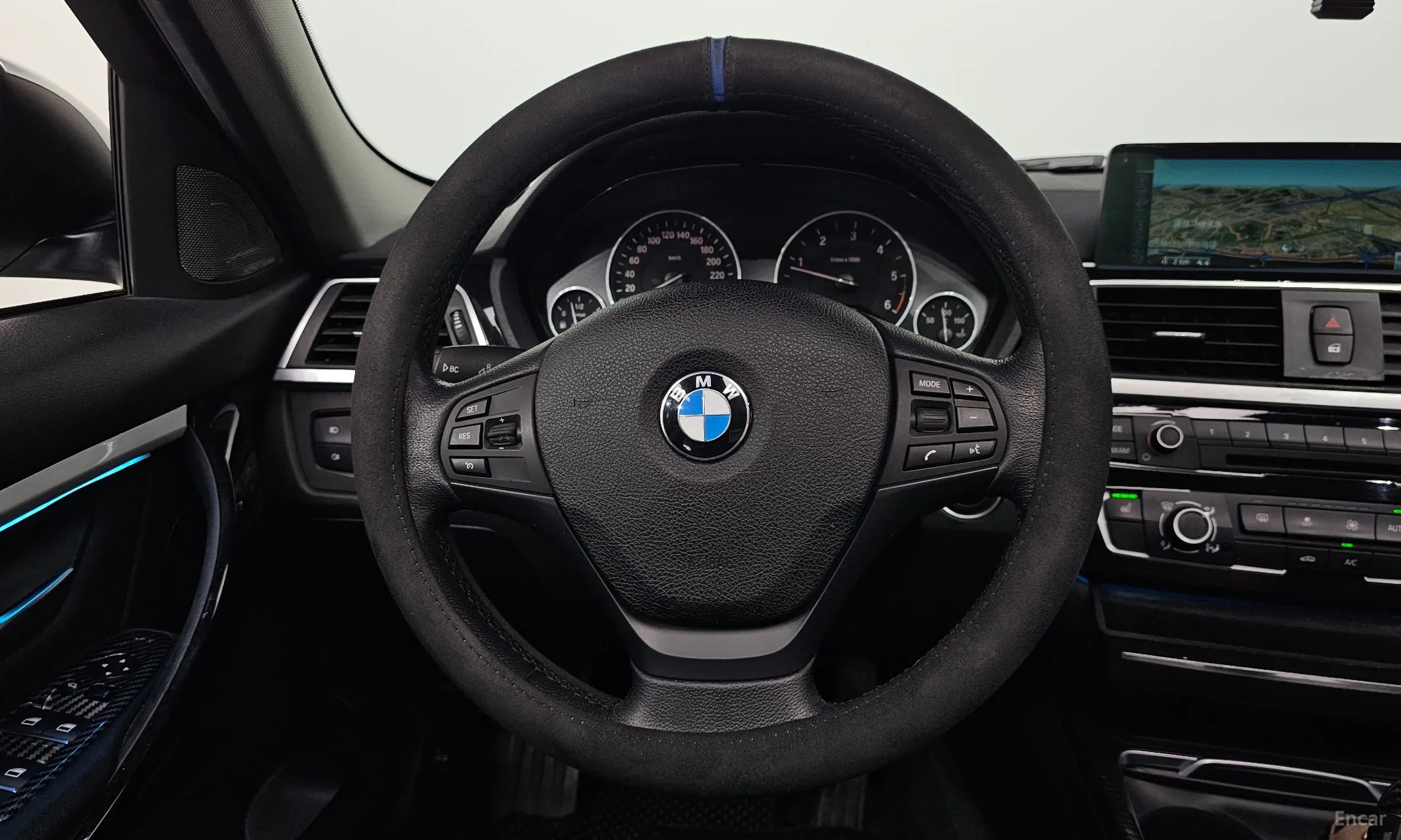 BMW 3 Series (F30) превью 13