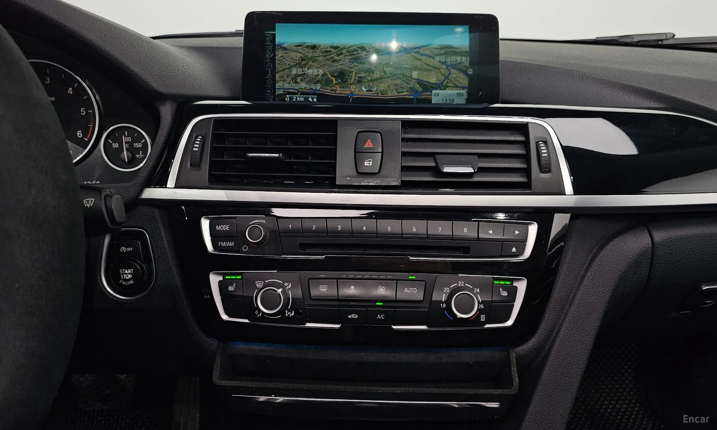 BMW 3 Series (F30) превью 14