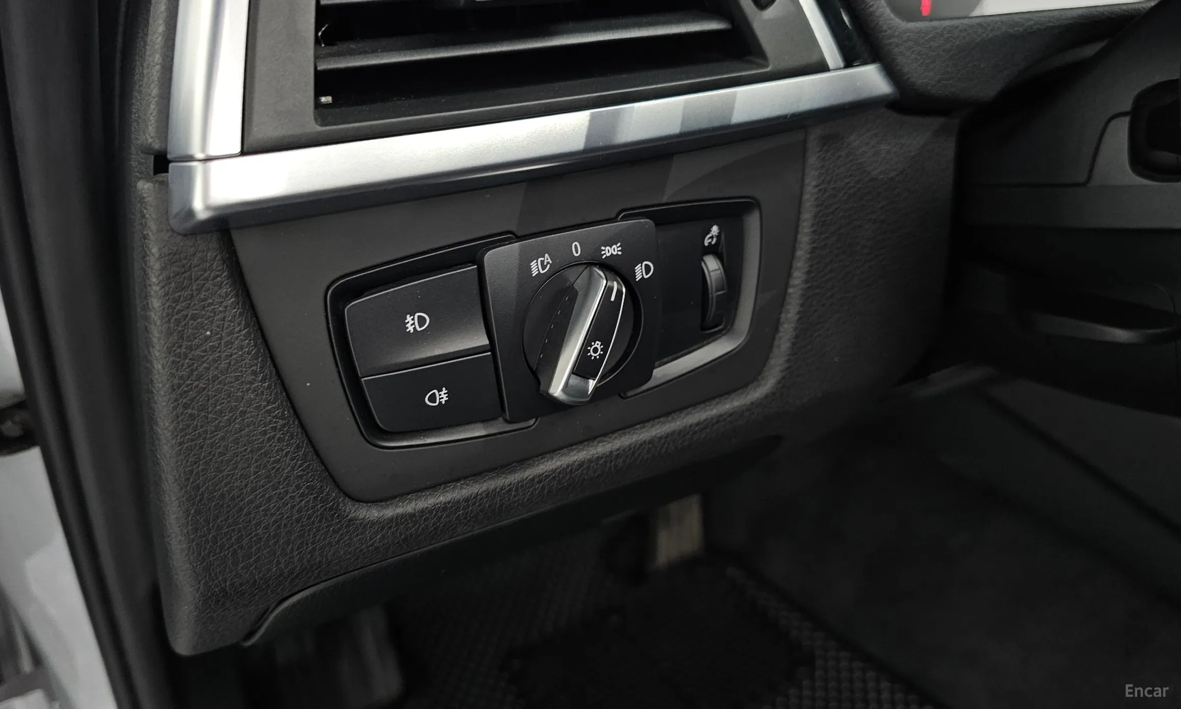 BMW 3 Series (F30) превью 19