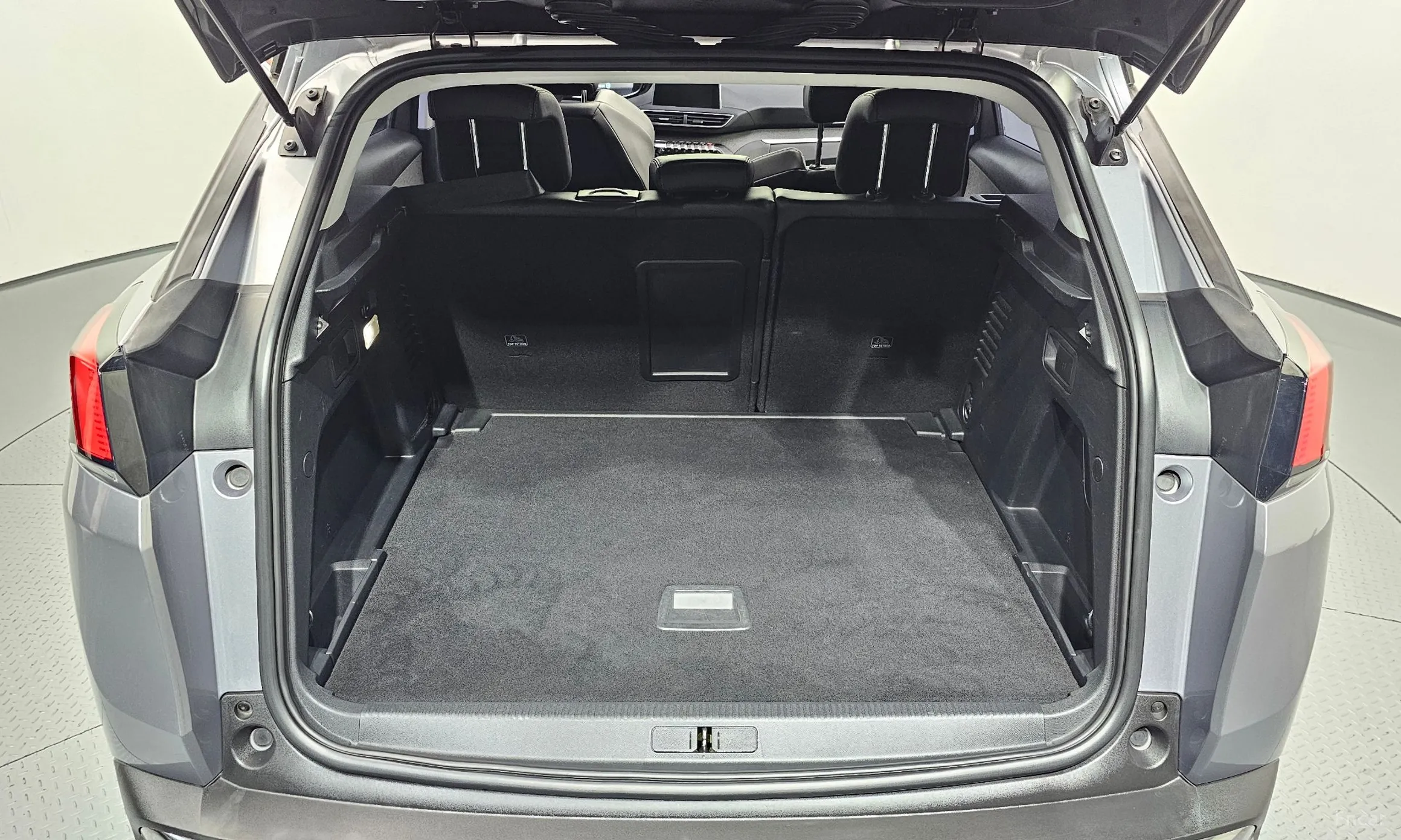 Peugeot 3008 2nd generation превью 20