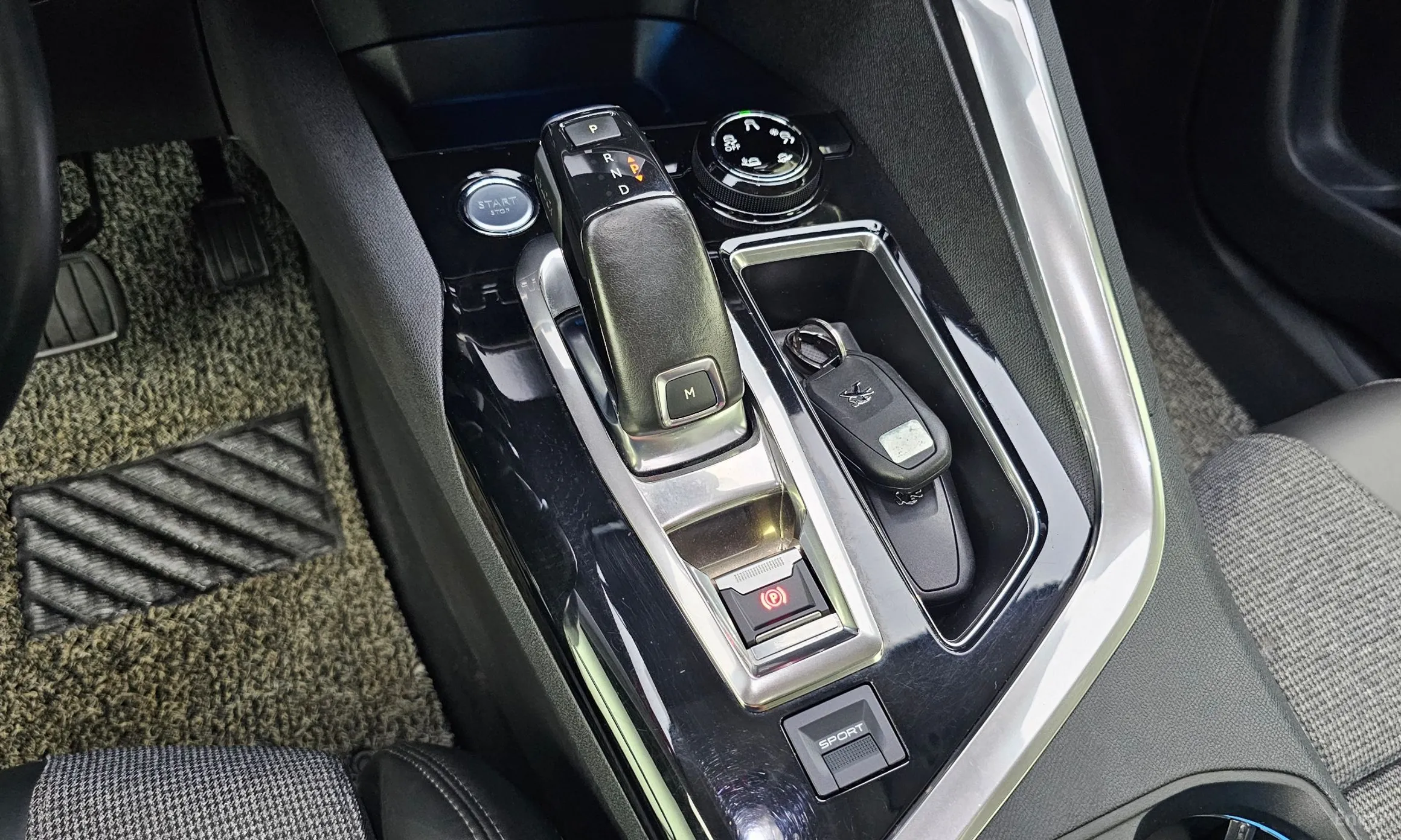 Peugeot 3008 2nd generation превью 9