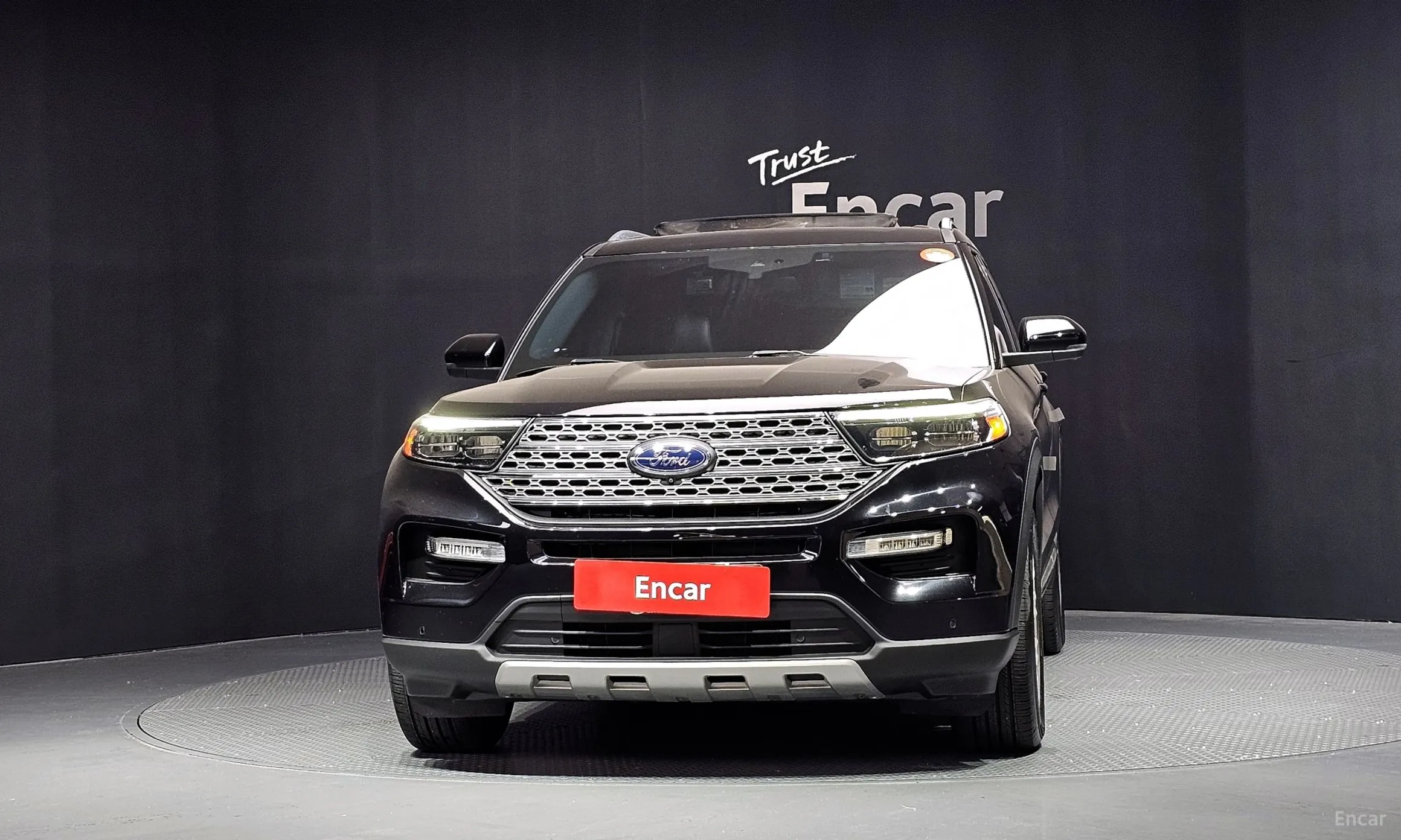 Ford Explorer 6th Generation превью 3