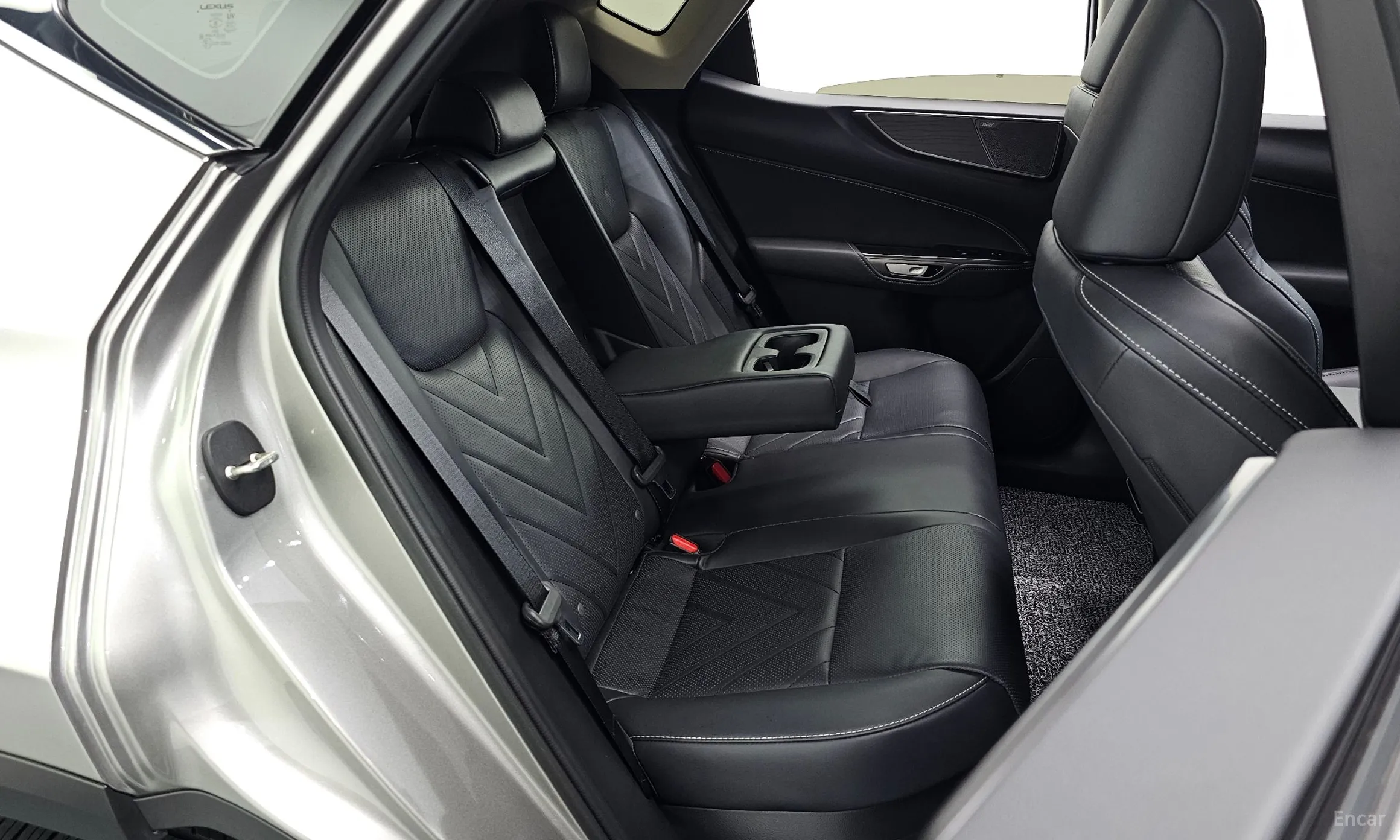 Lexus NX350h Gen 2 превью 11