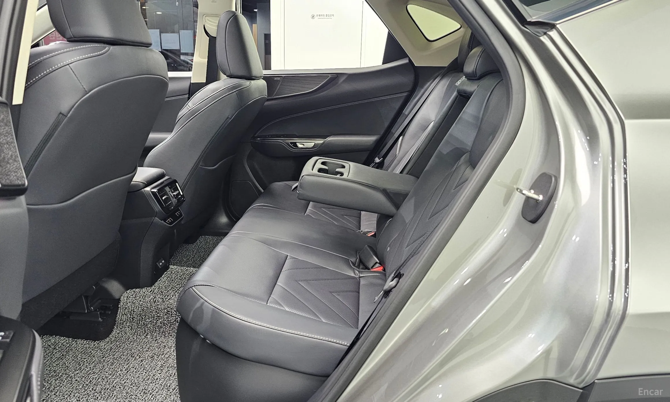 Lexus NX350h Gen 2 превью 12