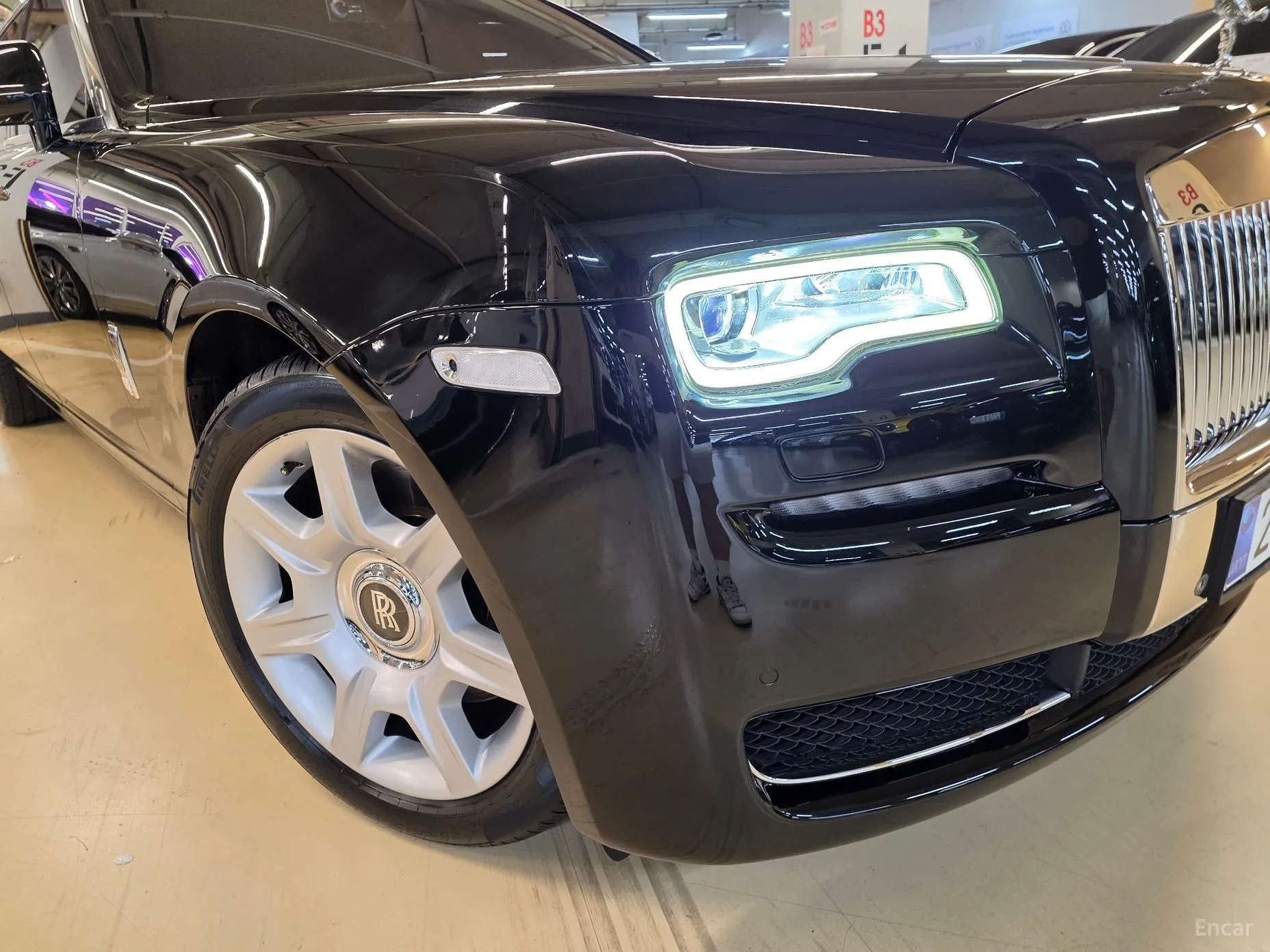 Rolls-Royce Ghost превью 5