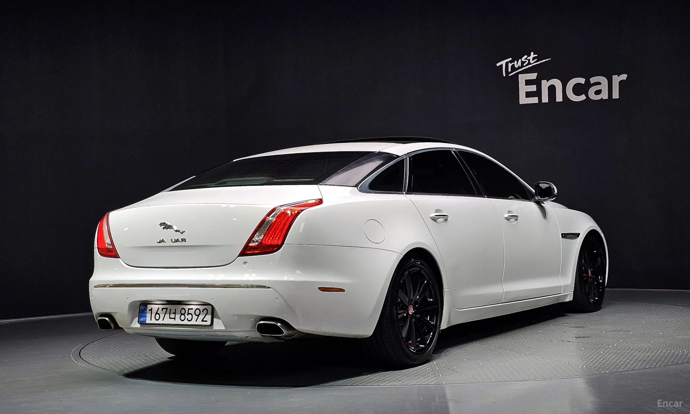 Jaguar All New XJ