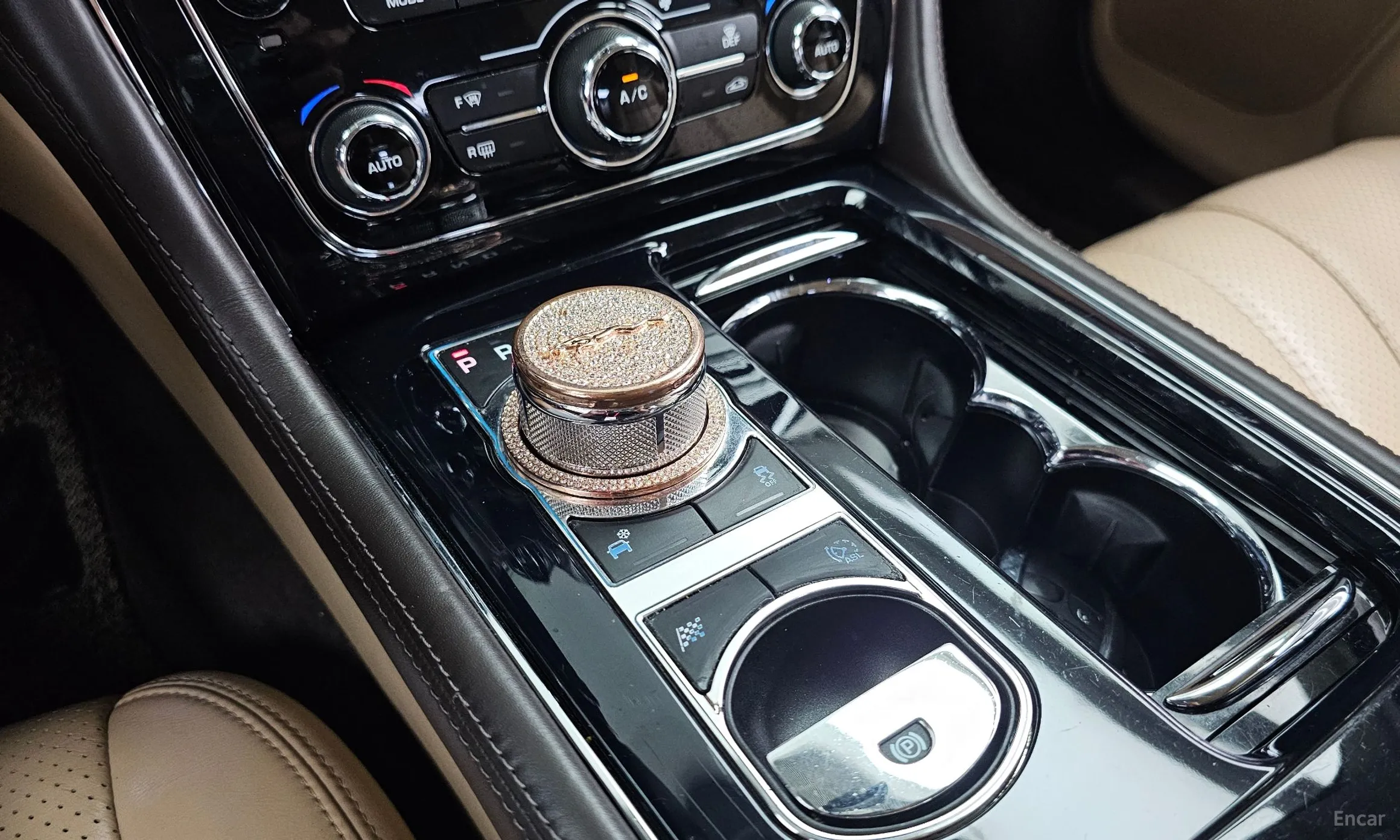 Jaguar All New XJ превью 9