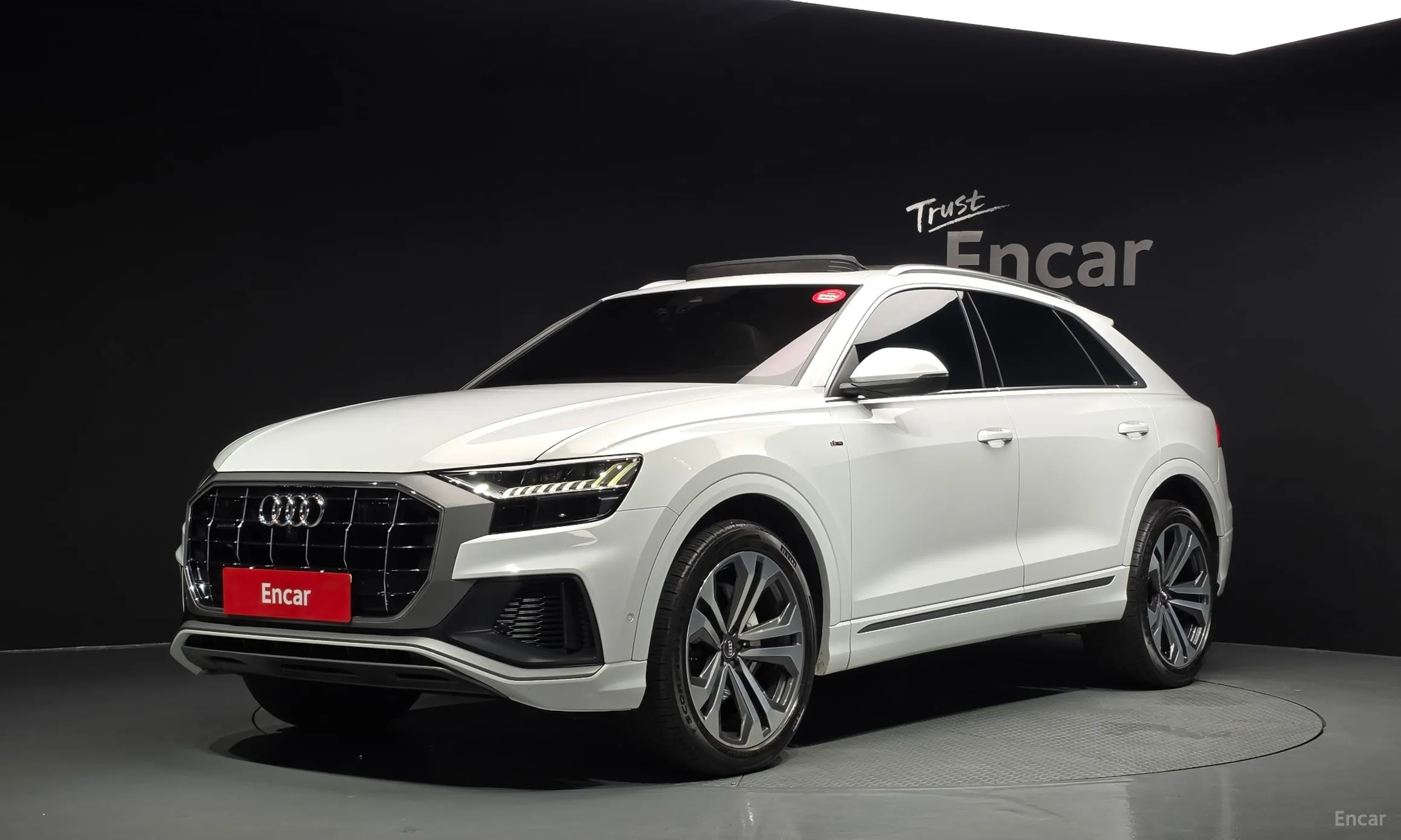 Audi Q8 (4M)
