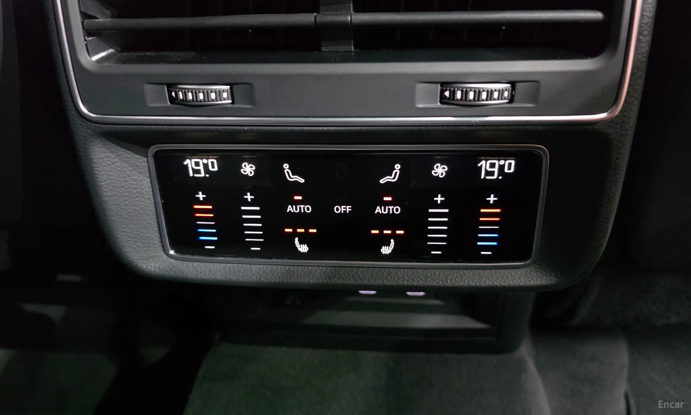 Audi Q8 (4M) превью 19