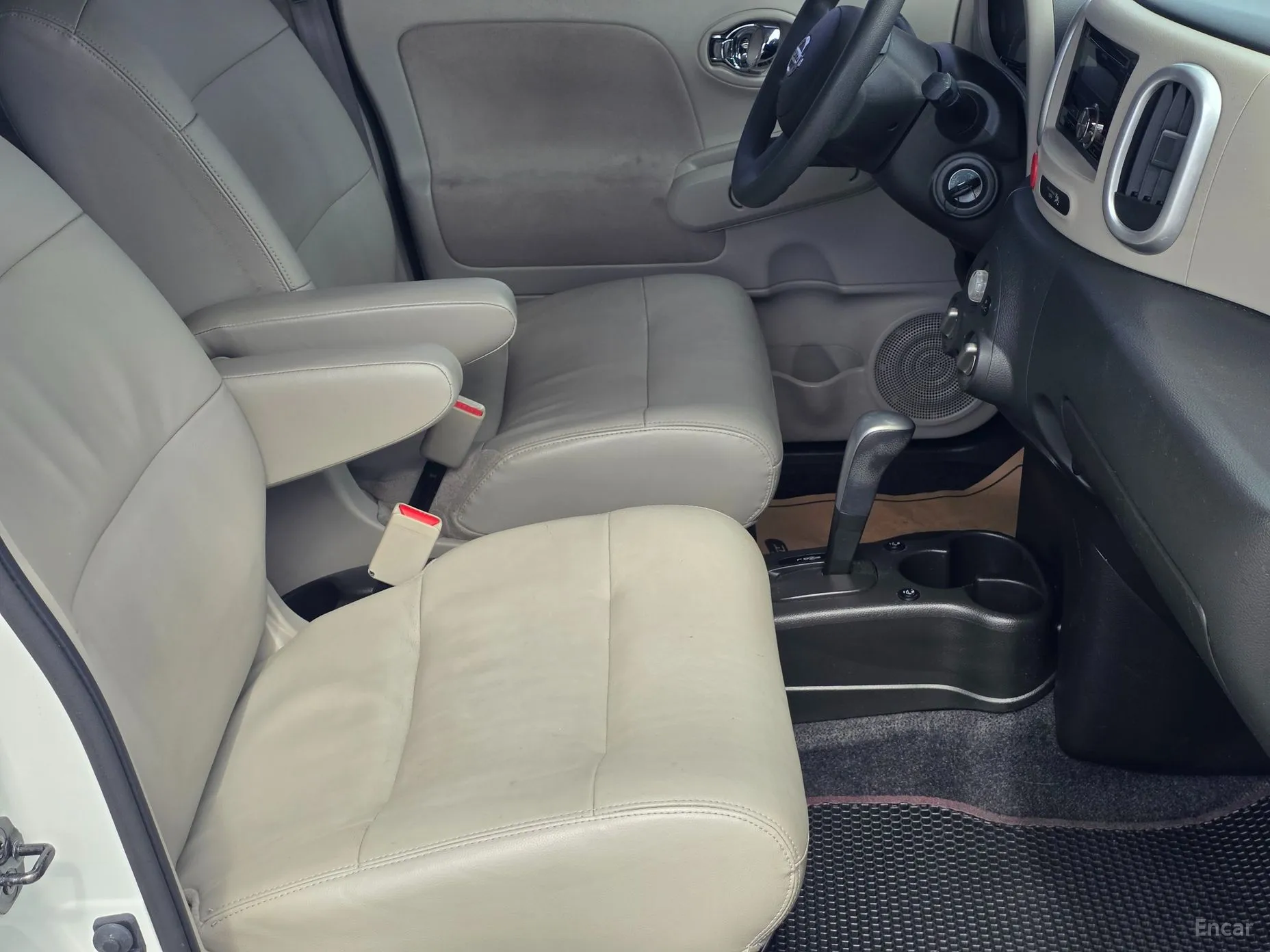 Nissan Cube превью 14