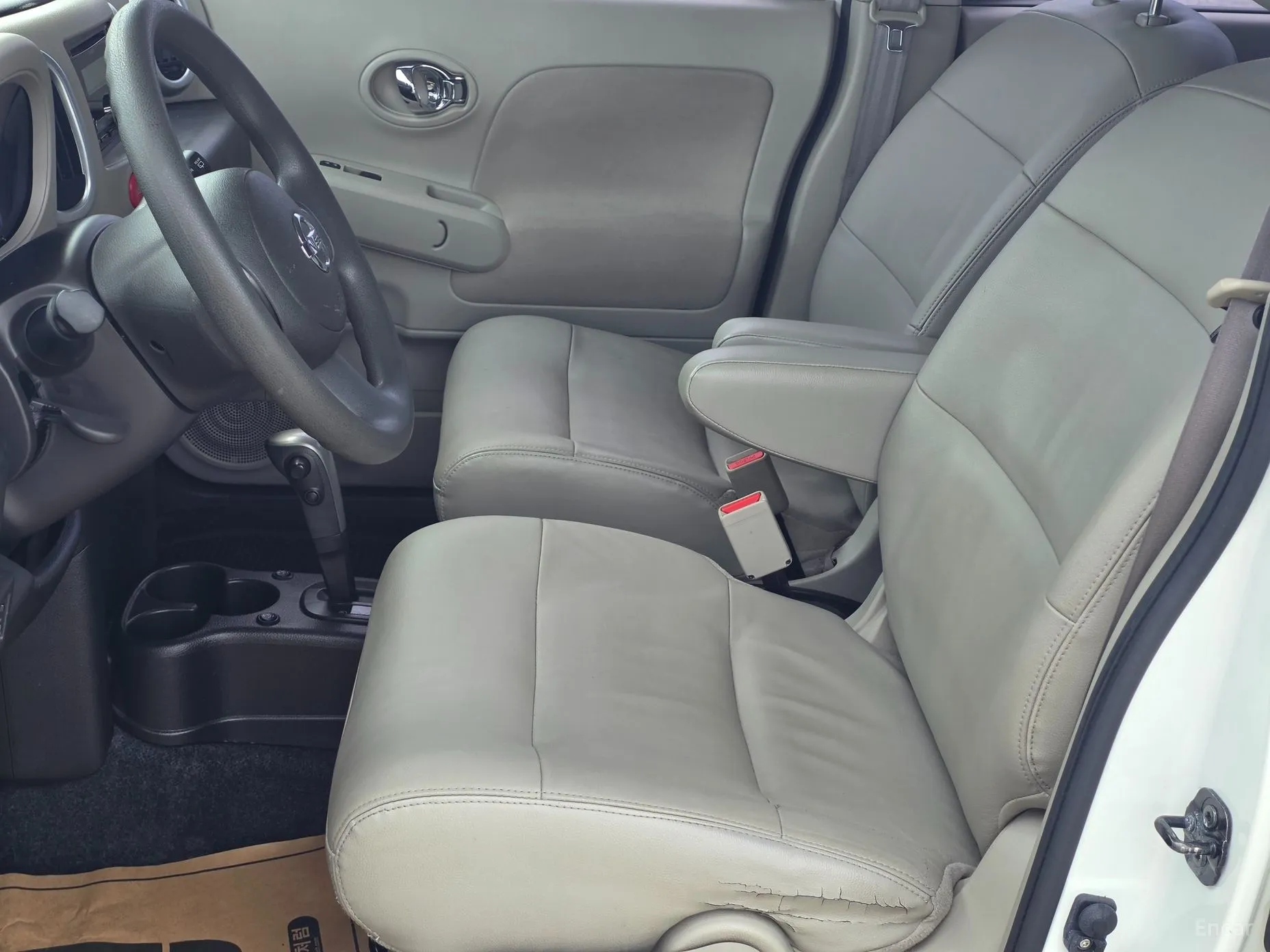 Nissan Cube превью 9