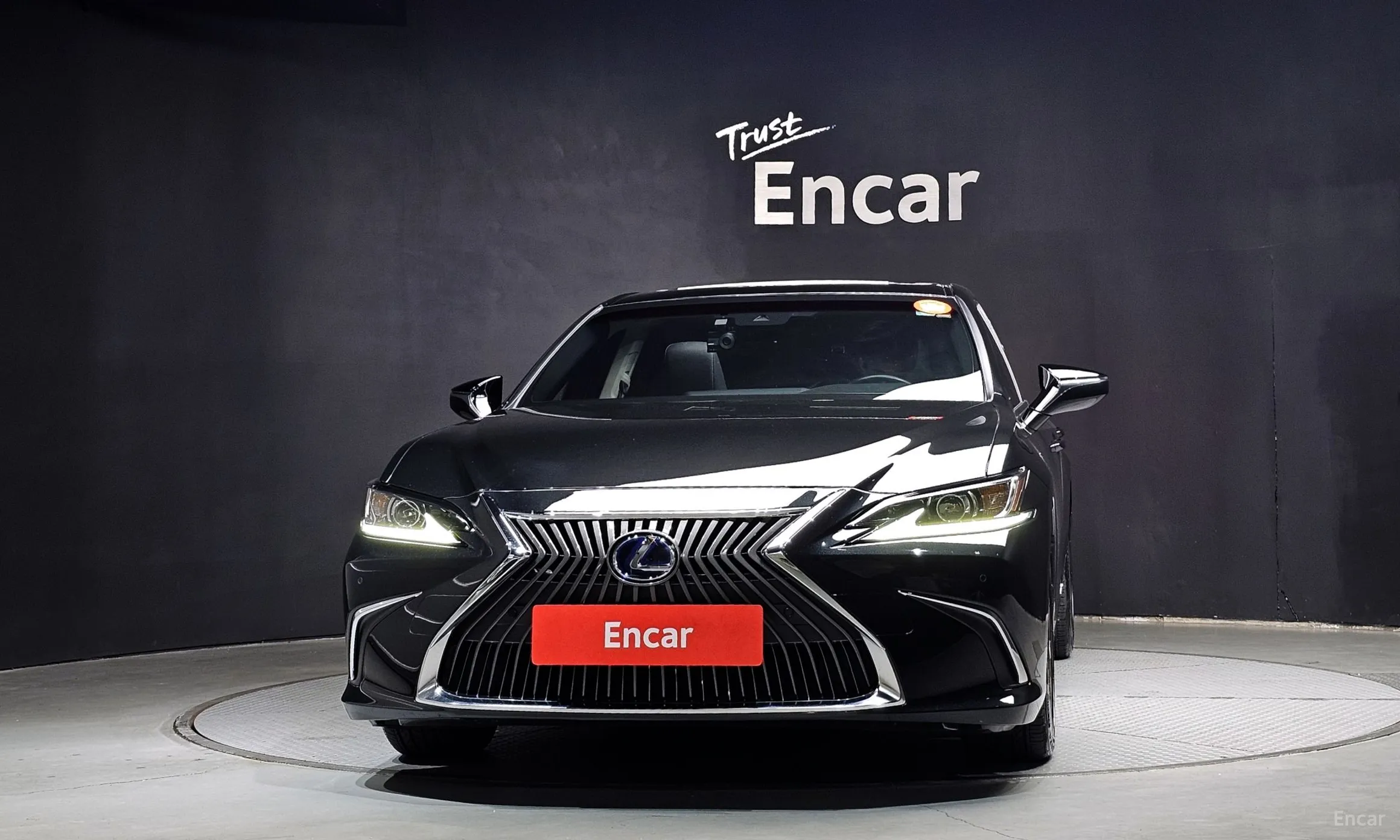 Lexus ES300h 7th Generation превью 3