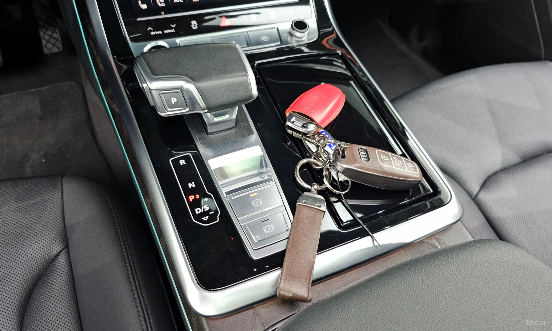 Audi Q7 (4M) превью 9