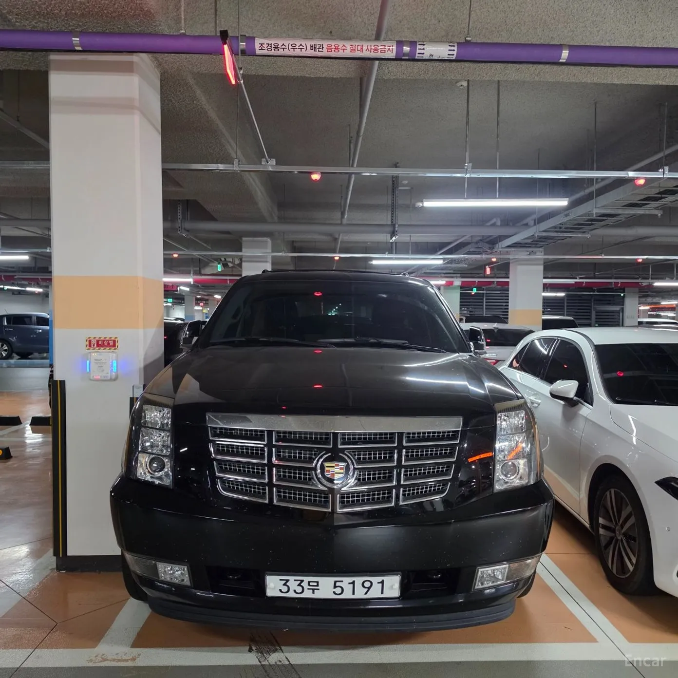 Cadillac Escalade превью 3