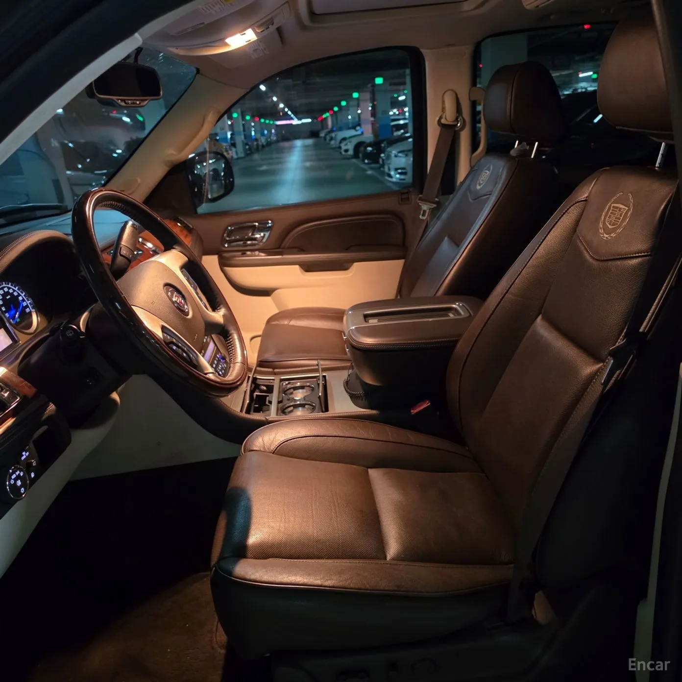 Cadillac Escalade превью 7
