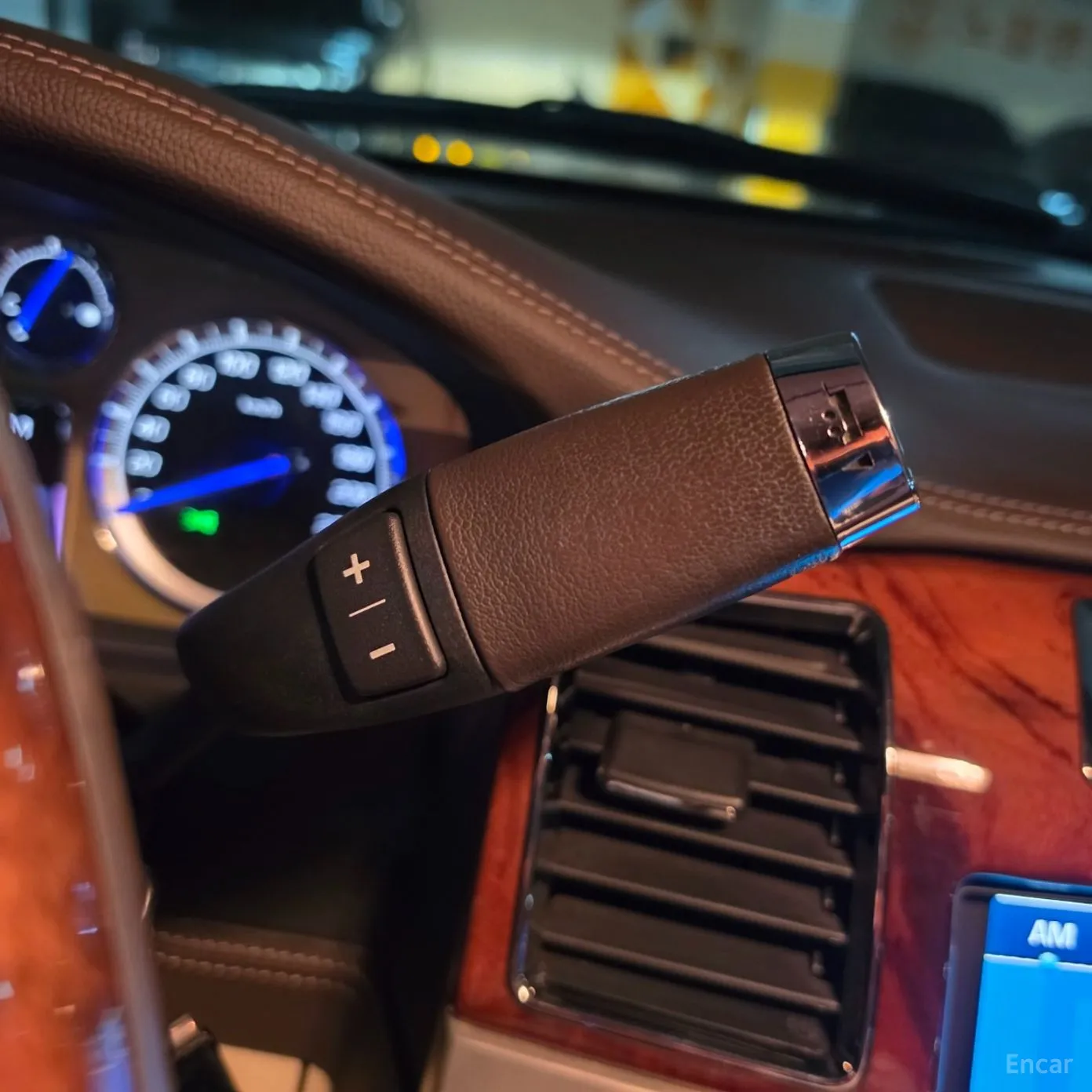 Cadillac Escalade превью 9