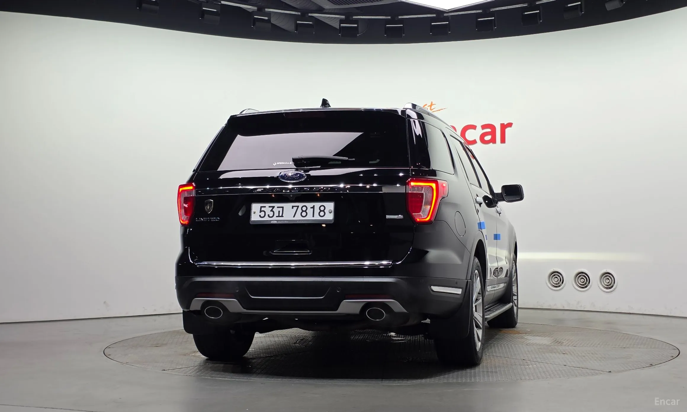 Ford Explorer превью 4