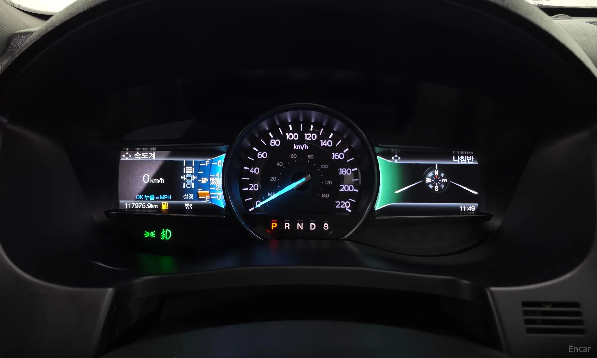 Ford Explorer превью 8