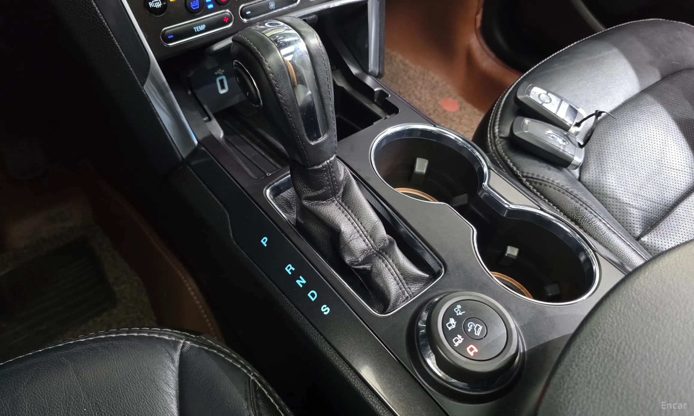 Ford Explorer превью 9