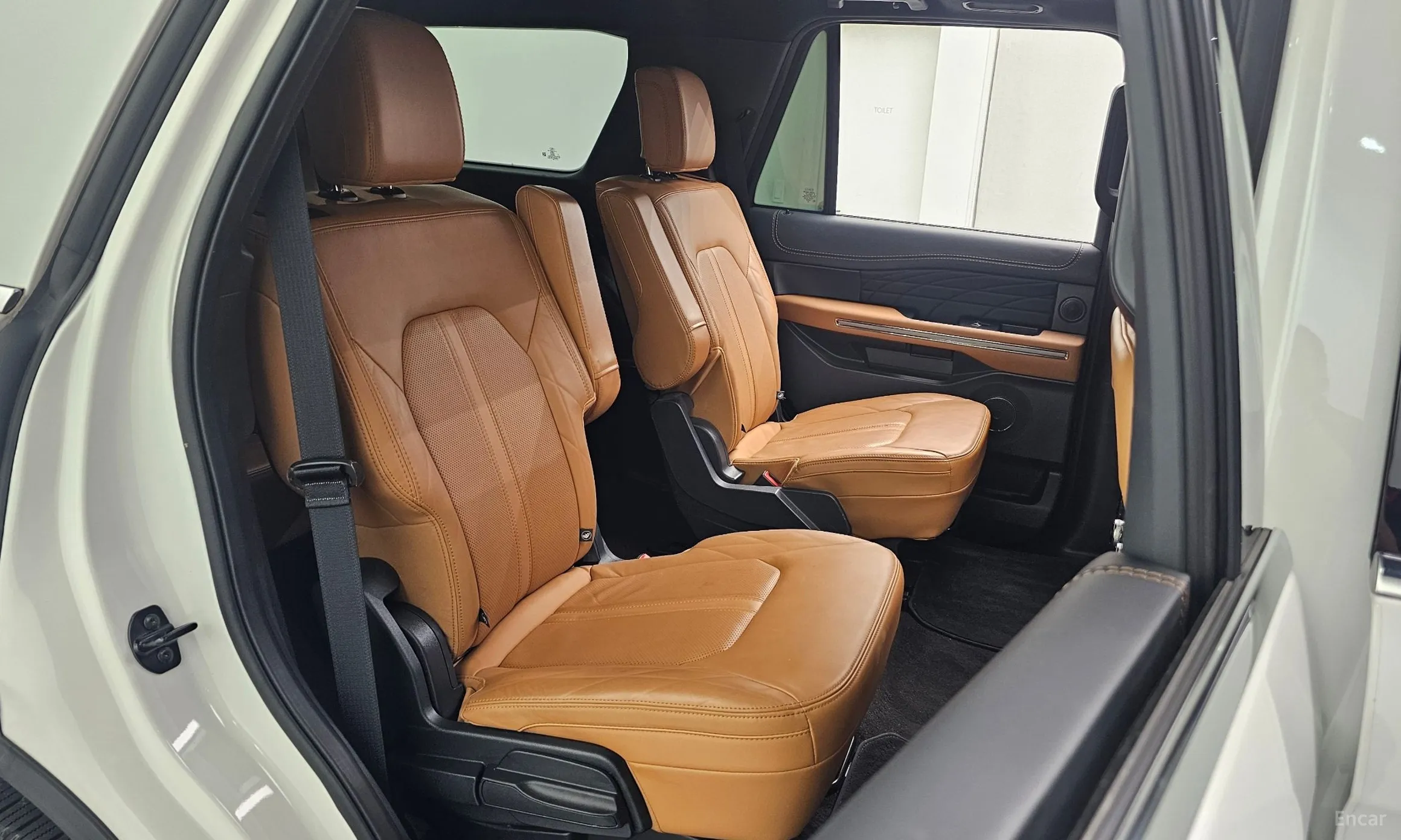 Ford Expedition превью 11