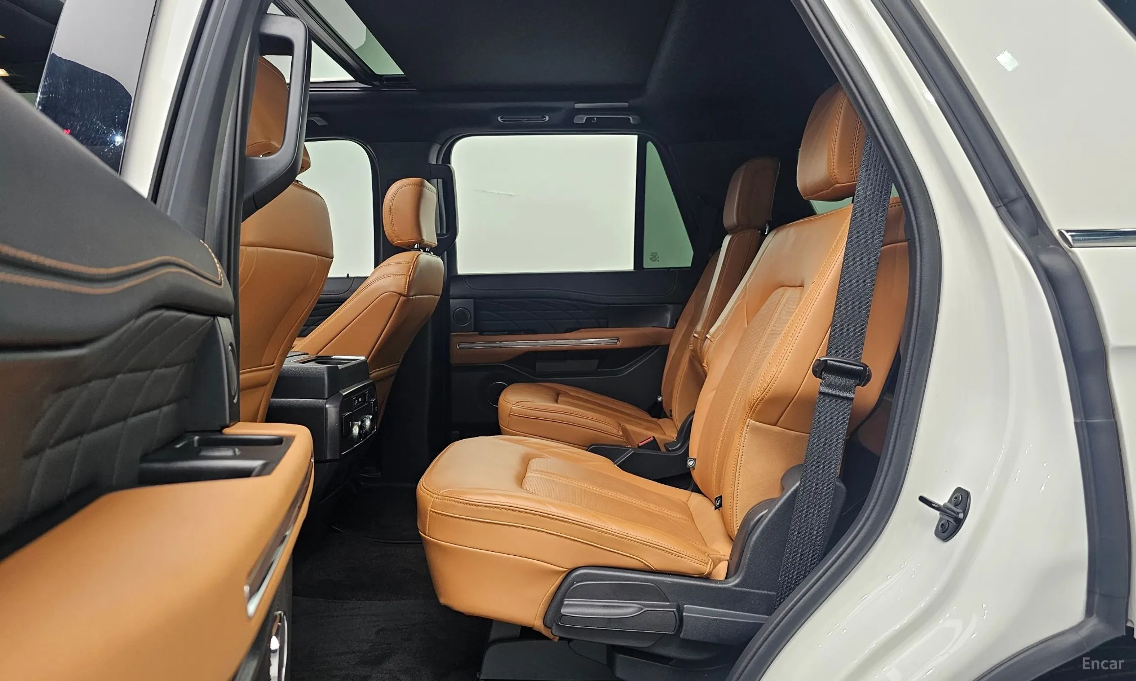 Ford Expedition превью 12