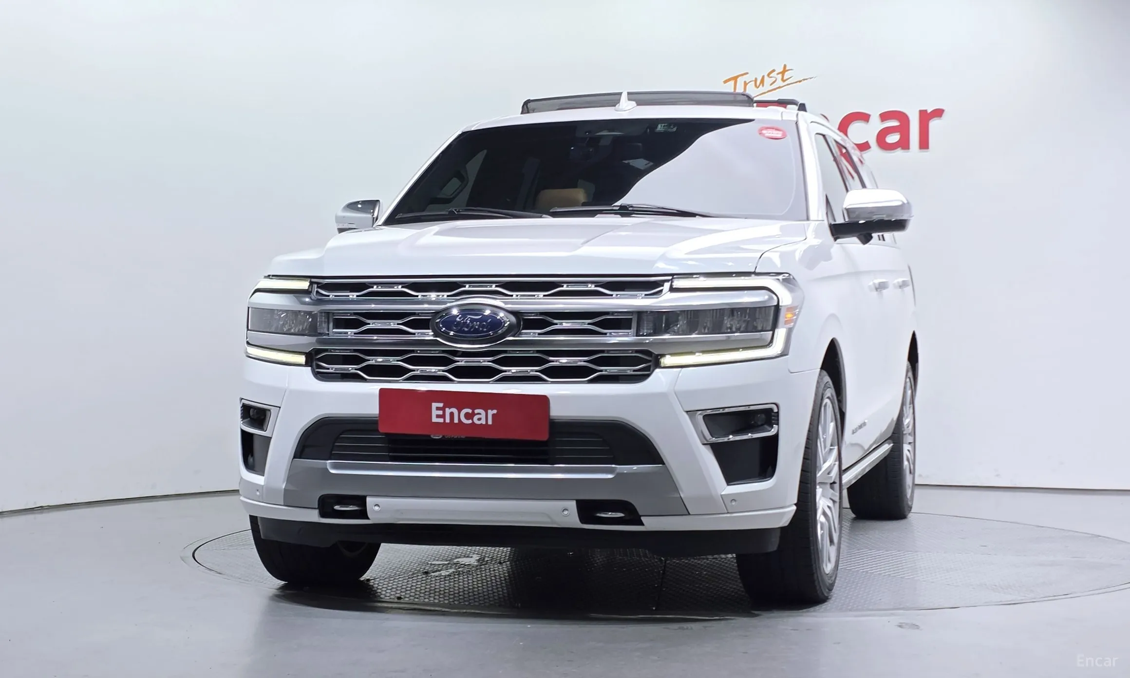 Ford Expedition превью 3