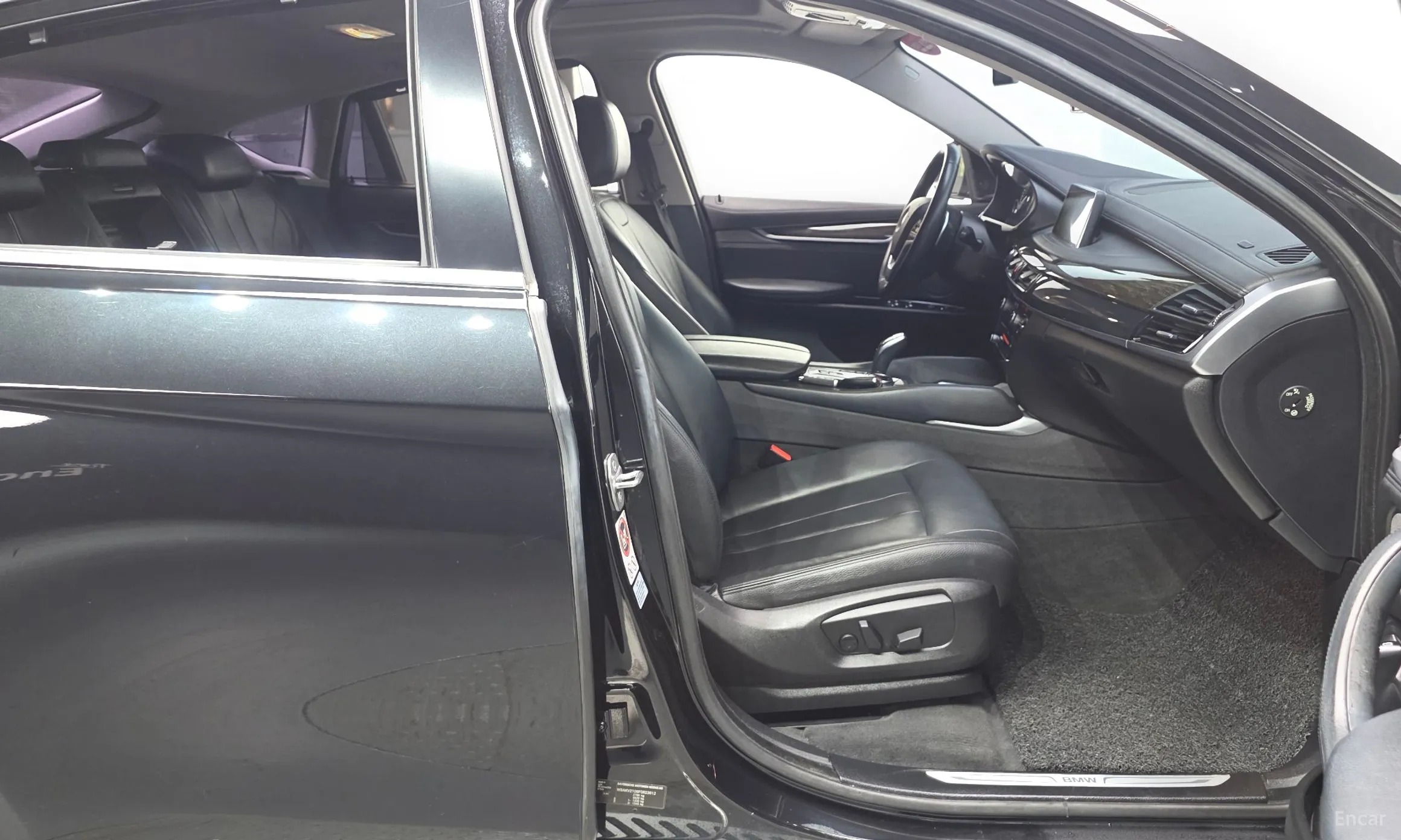 BMW X6 (F16) превью 10