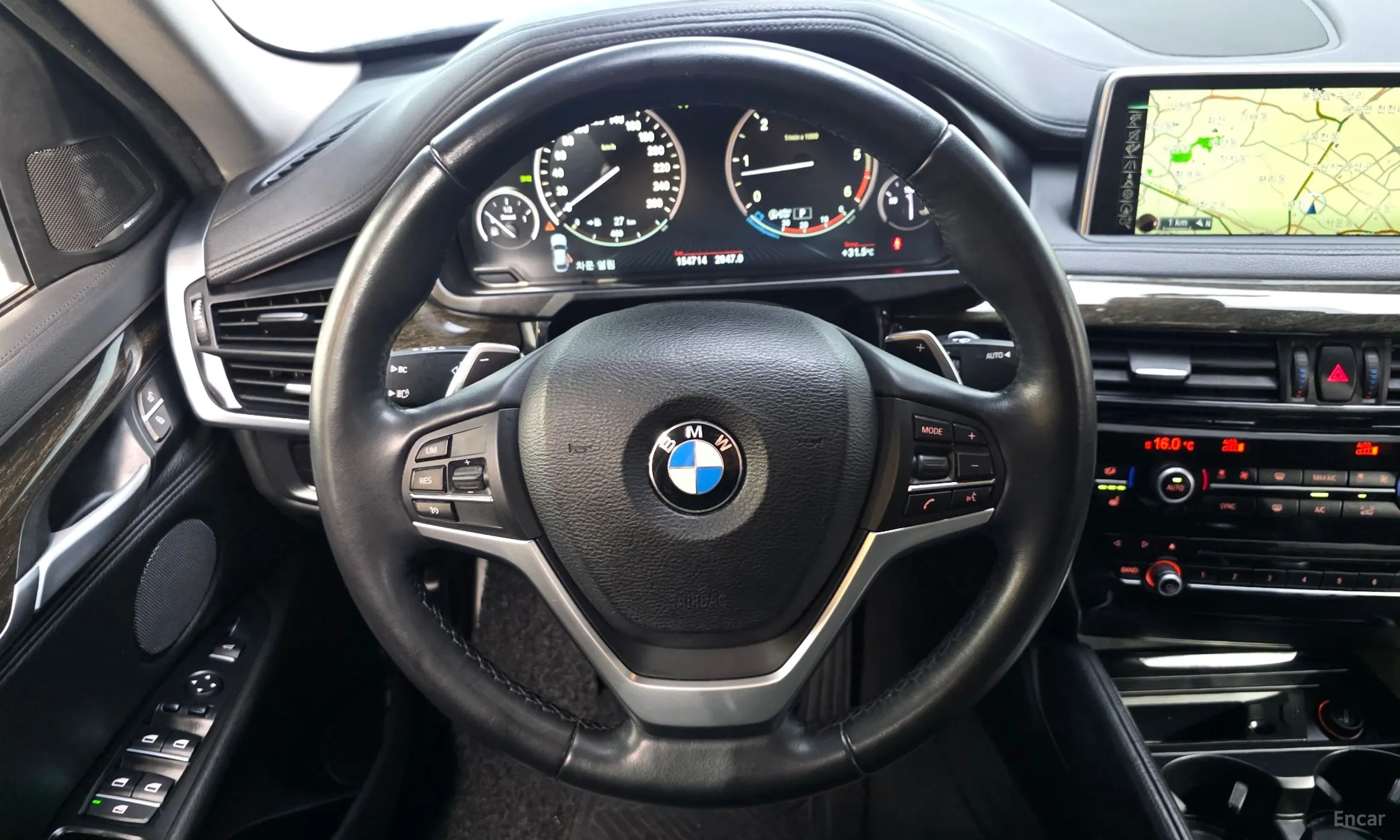 BMW X6 (F16) превью 13
