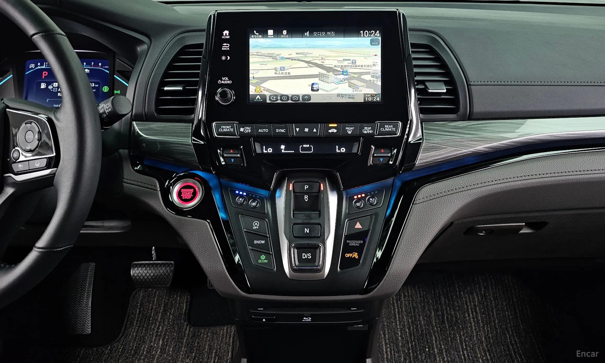 Honda Odyssey превью 14