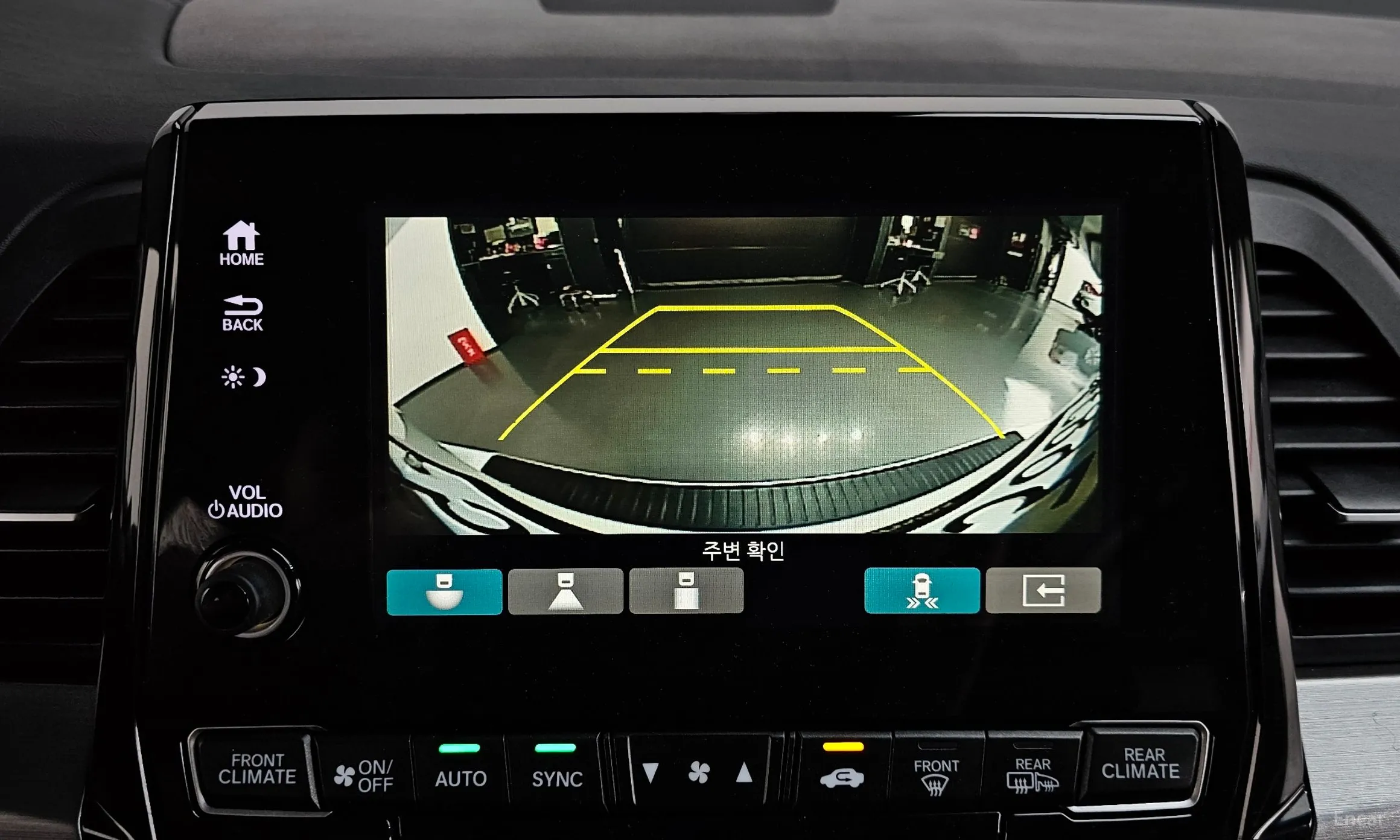 Honda Odyssey превью 13