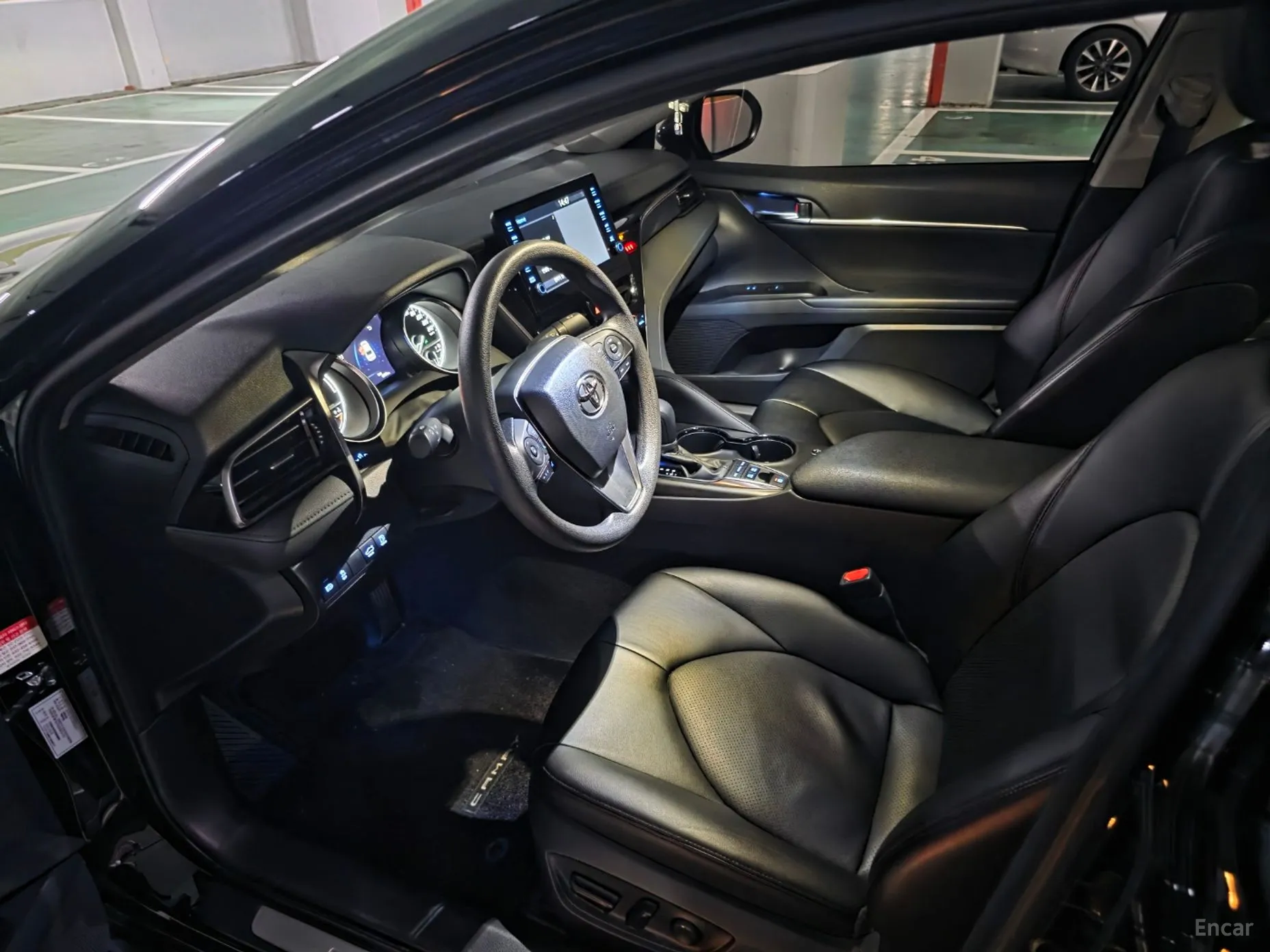 Toyota Camry (XV70) превью 7
