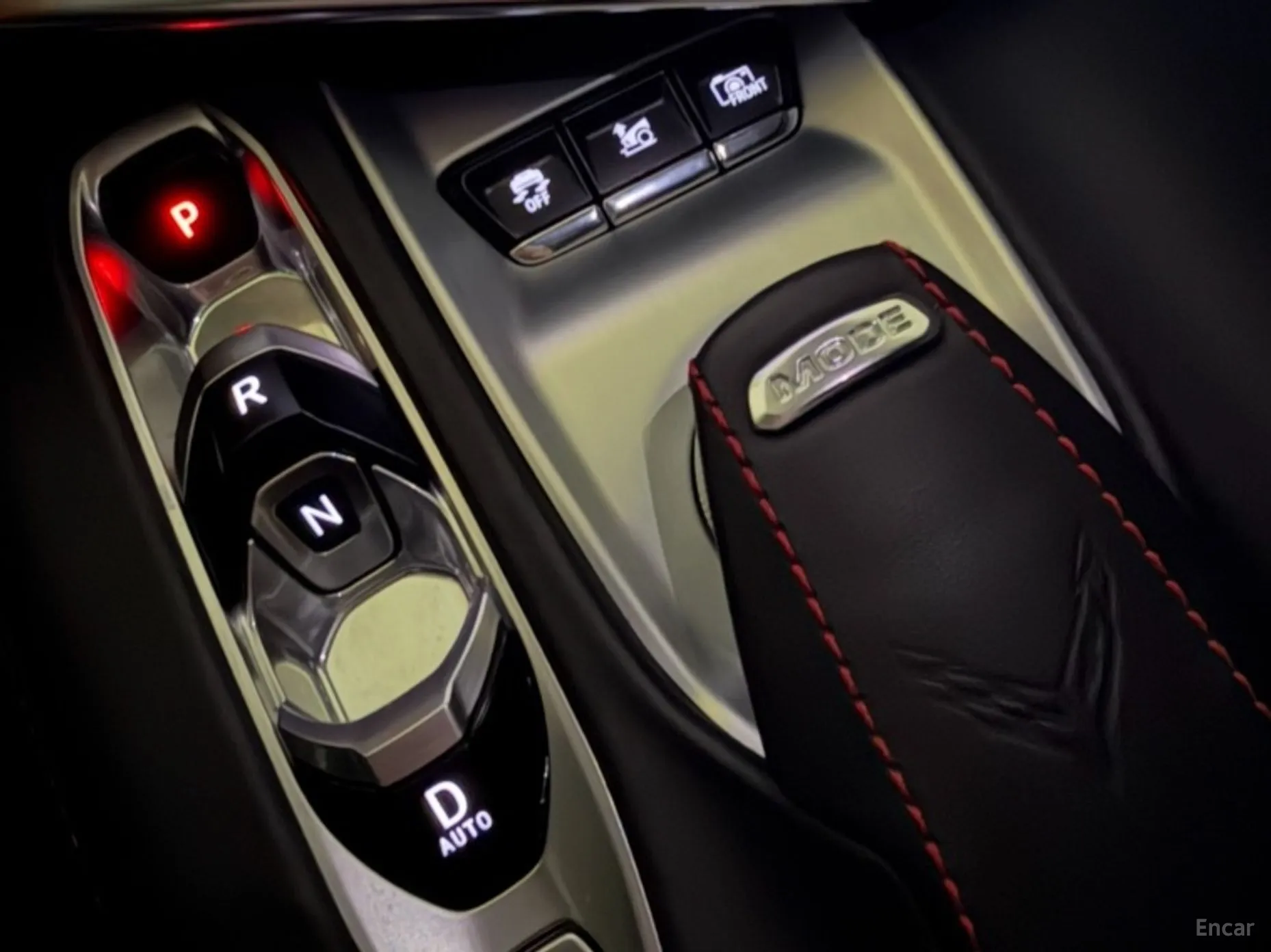 Chevrolet Corvette превью 16