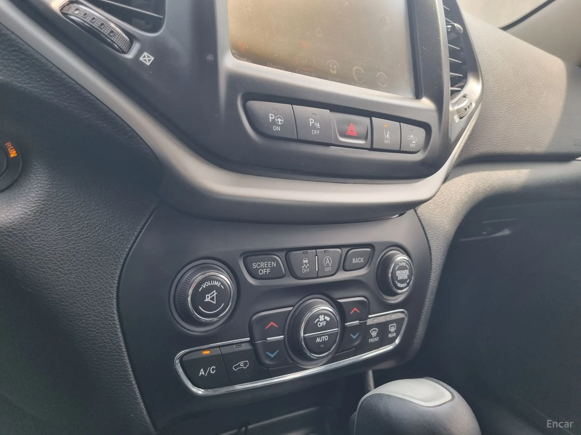 Jeep Cherokee (KL) превью 10