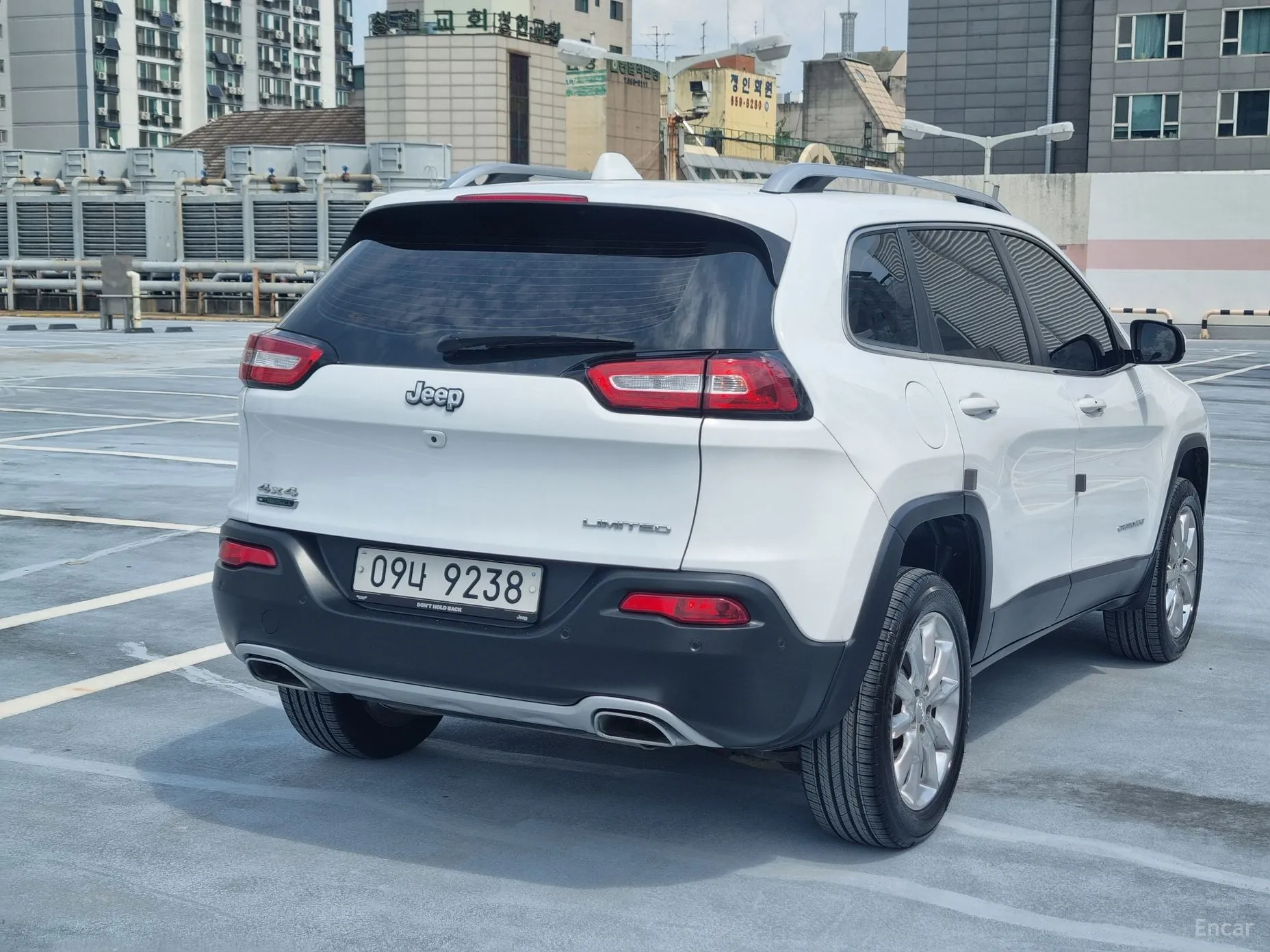 Jeep Cherokee (KL) превью 20
