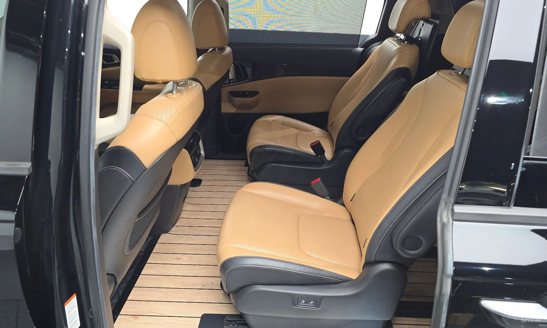 Kia Carnival Gen 4 превью 12
