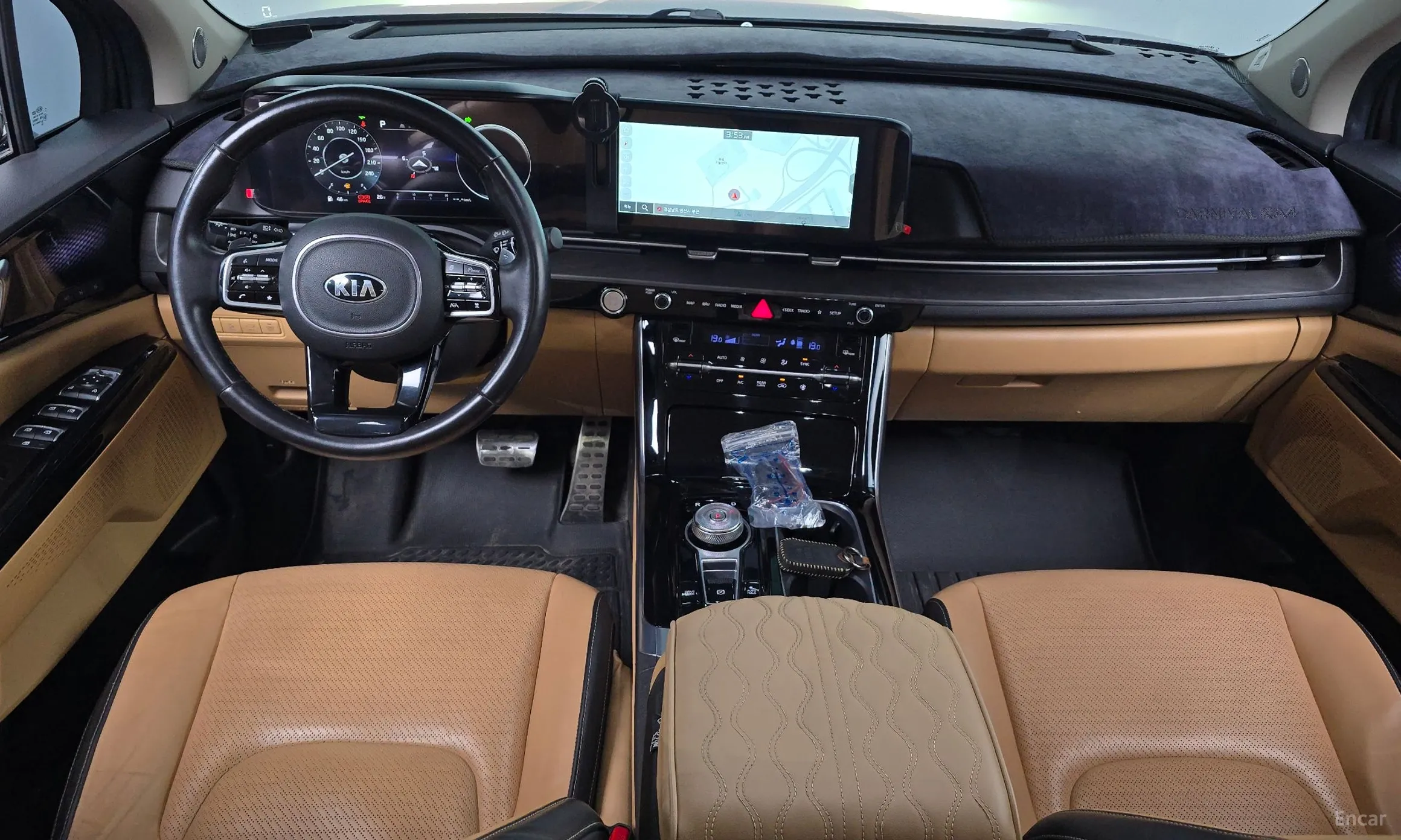 Kia Carnival Gen 4 превью 7