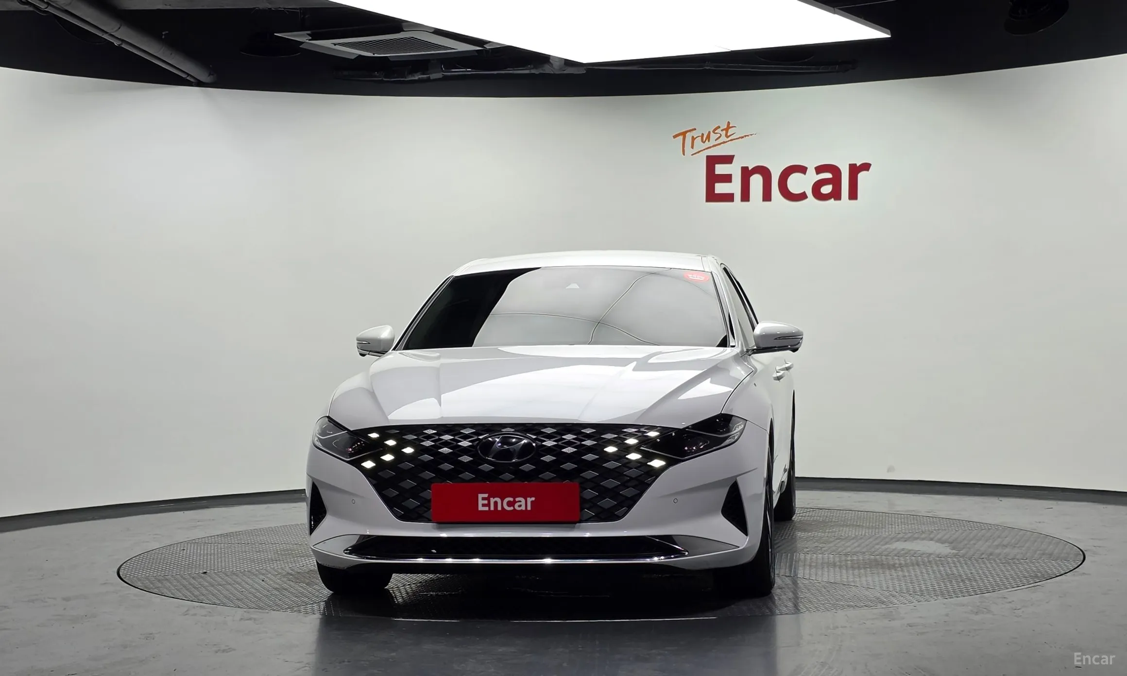 Hyundai Grandeur IG Hybrid превью 3